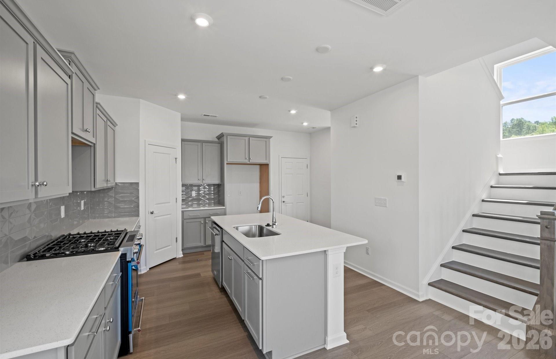 Riverstone - Residential