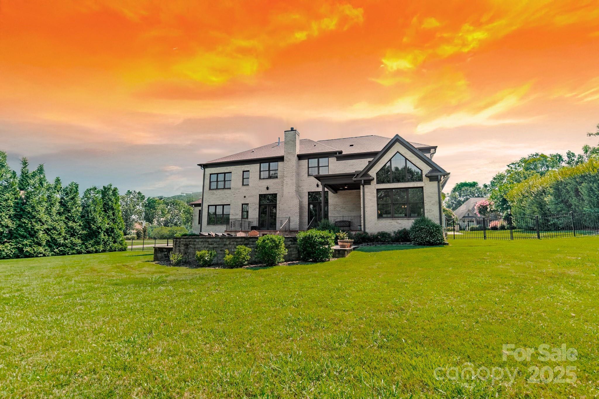 Innisbrook At Firethorne - Residential