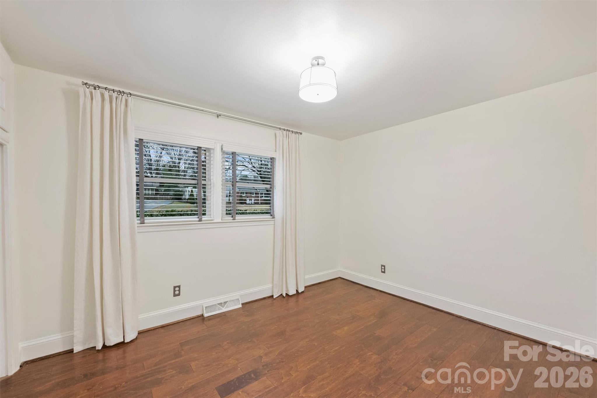 Country Club Heights - Residential