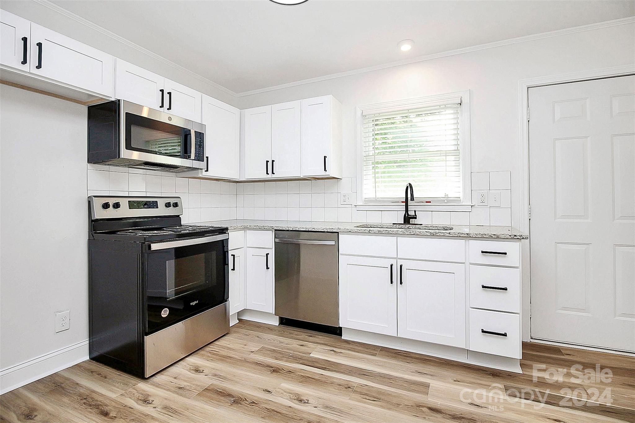 Carrol Place - Residential