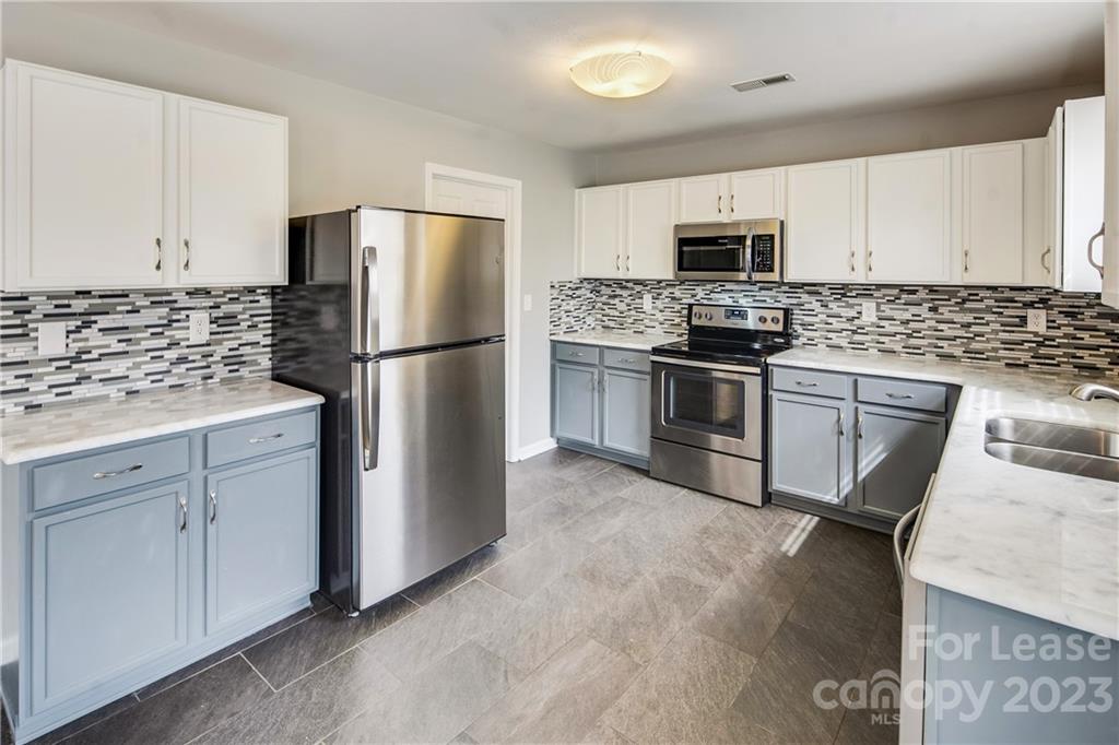 Cabarrus Crossing - Residential Lease