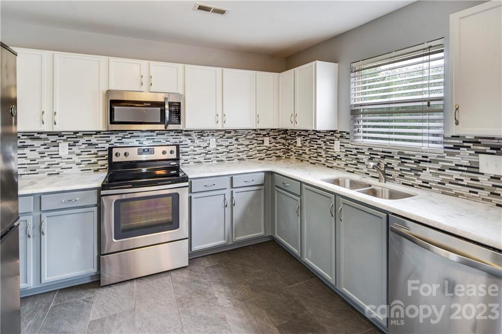 Cabarrus Crossing - Residential Lease