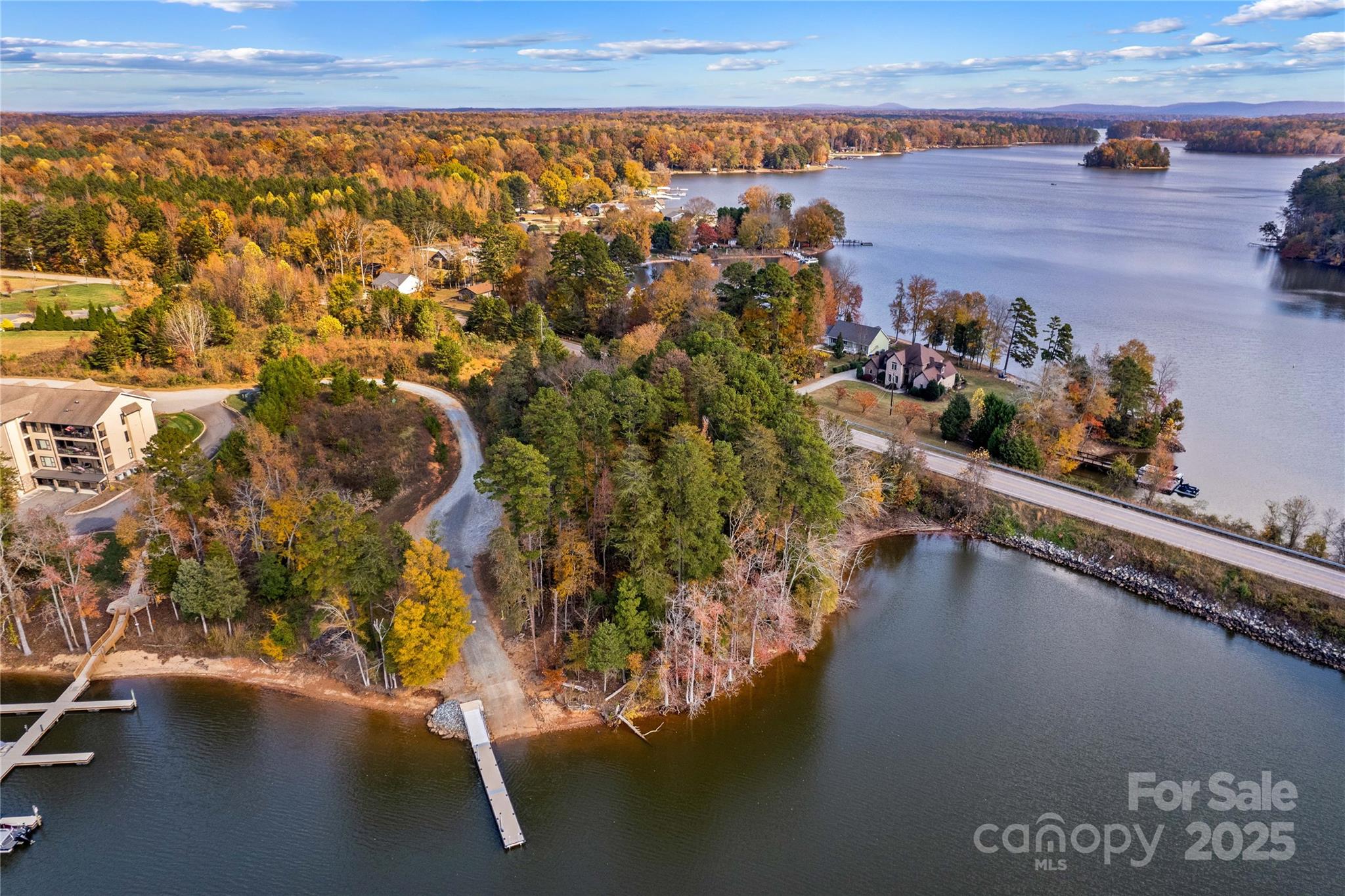 2005 Marina Pointe Road