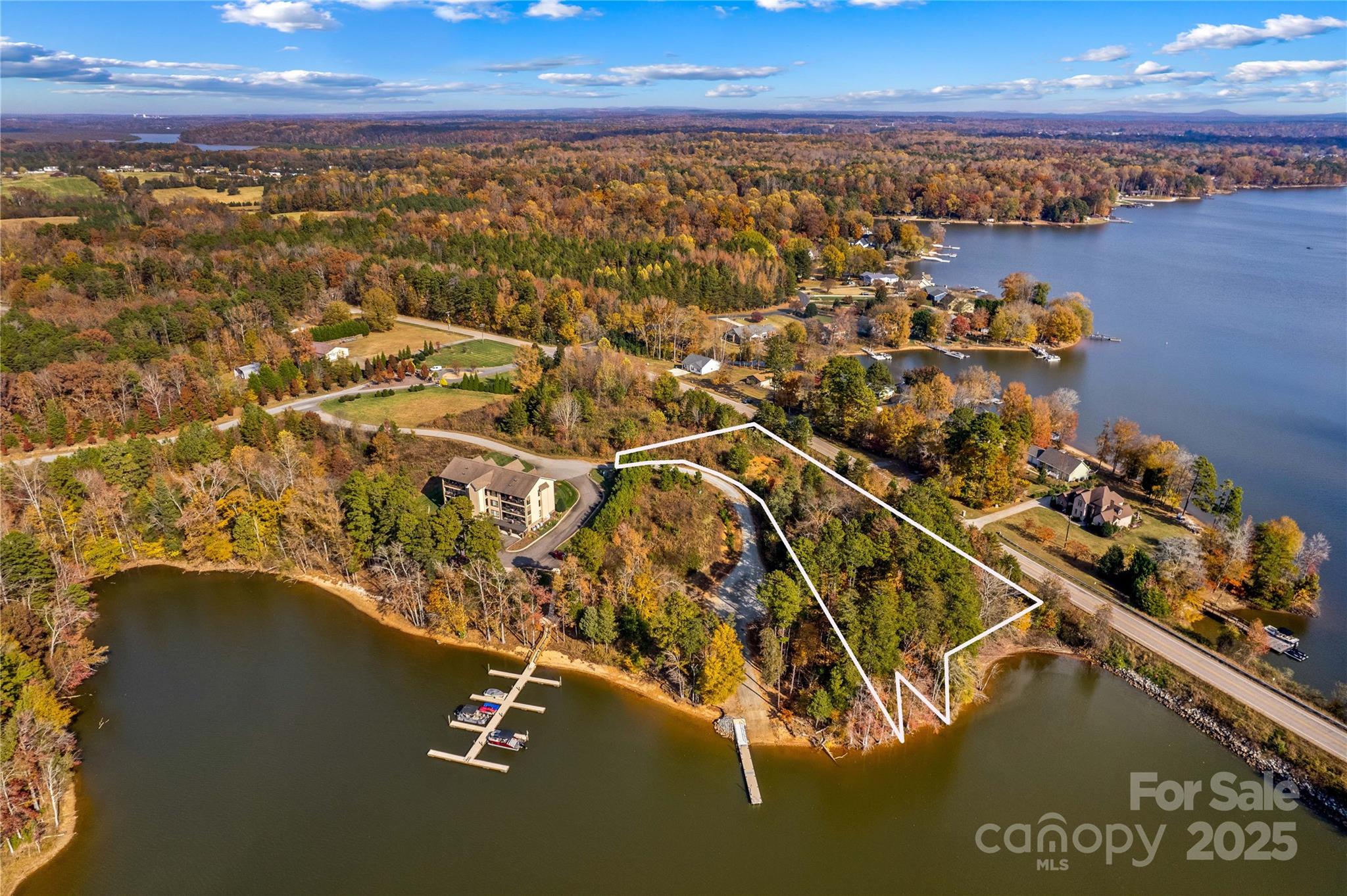 2005 Marina Pointe Road