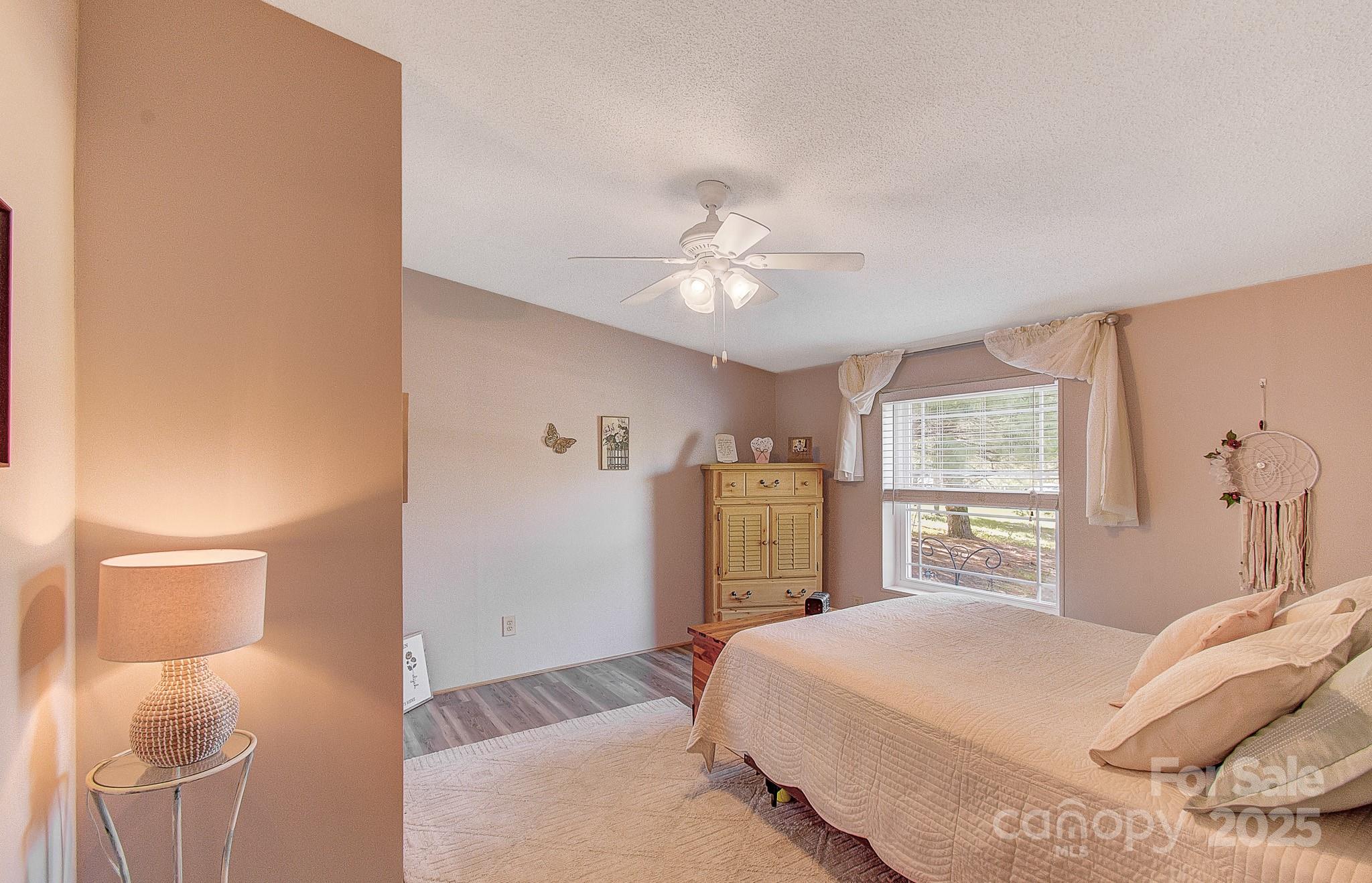 Northern View Acres - Residential