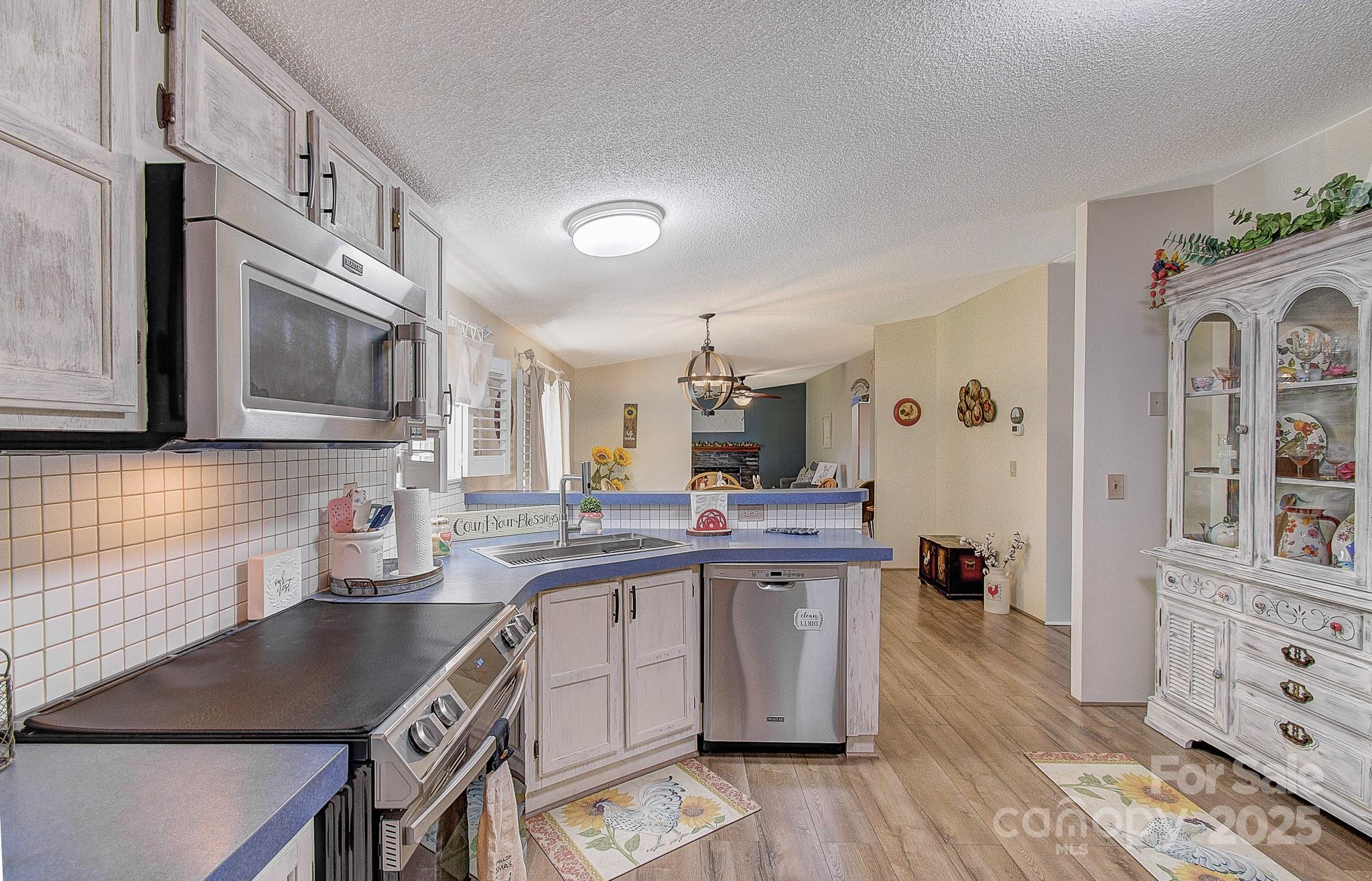 Northern View Acres - Residential