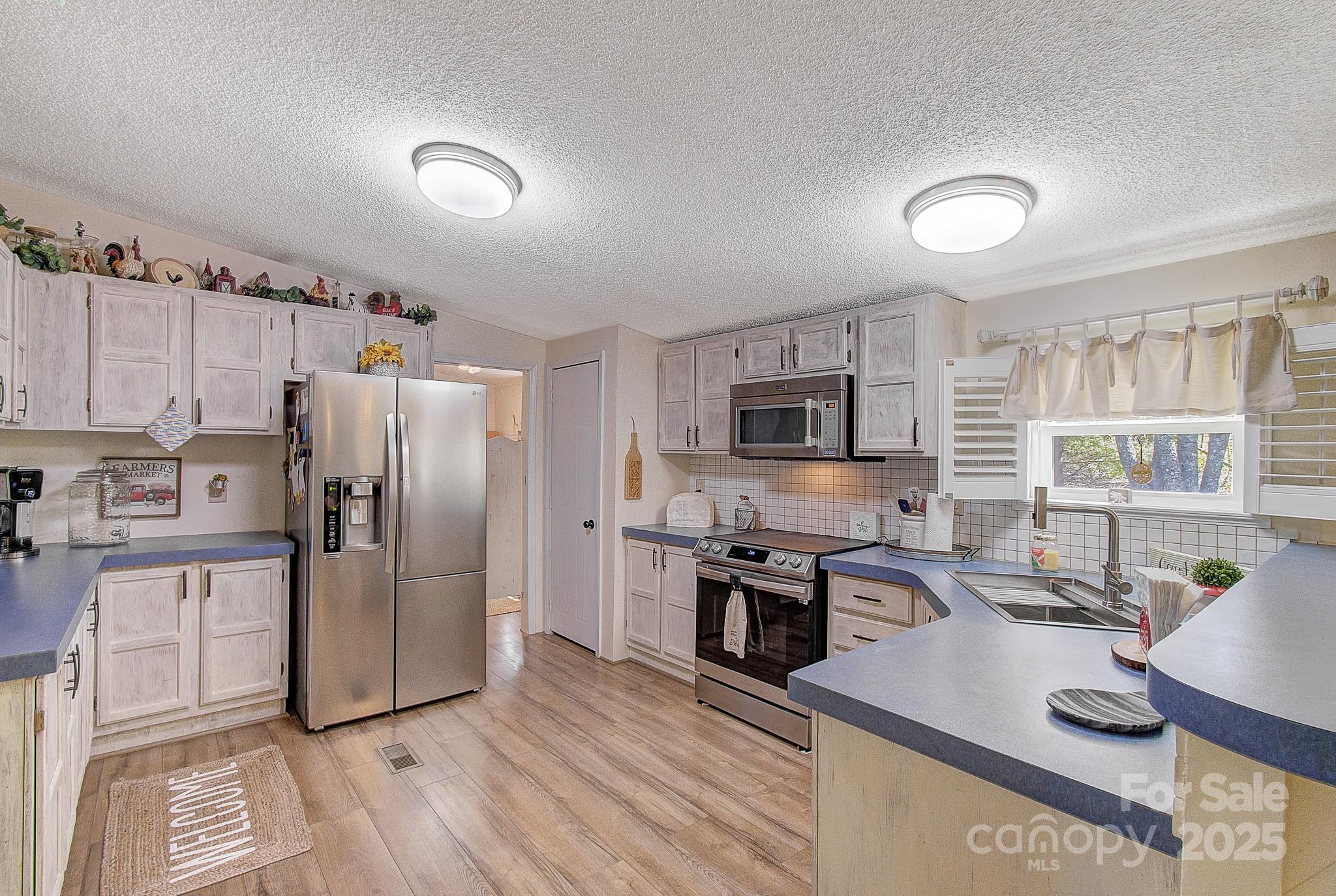 Northern View Acres - Residential