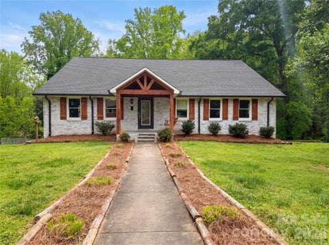Photo of 706 Crescent Drive, Cherryville, NC 28021 (MLS # 4370210)
