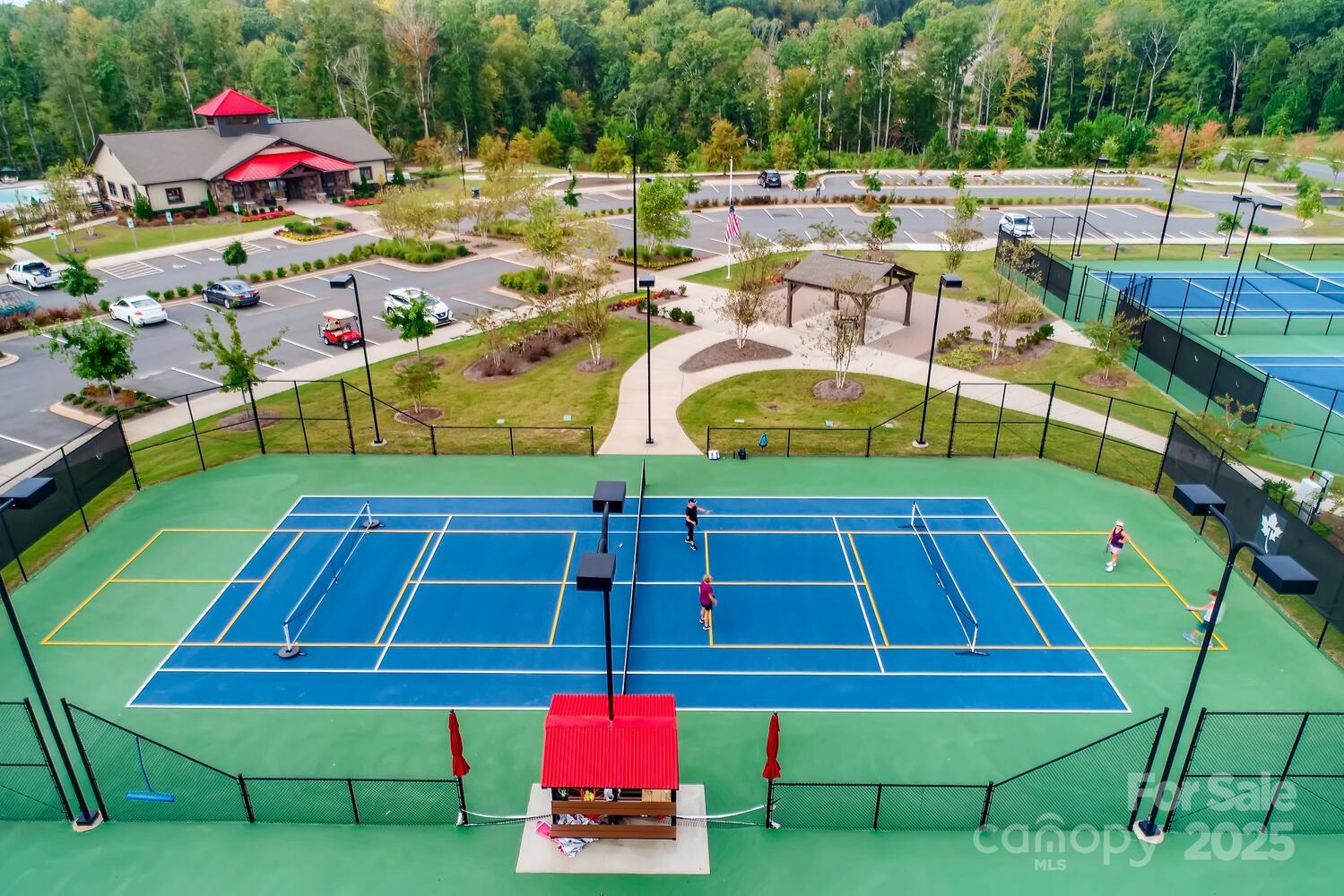 Tree Tops - Residential