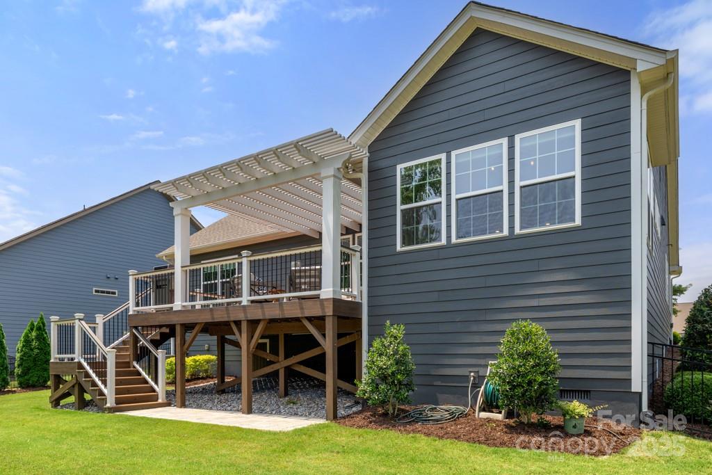 Tree Tops - Residential