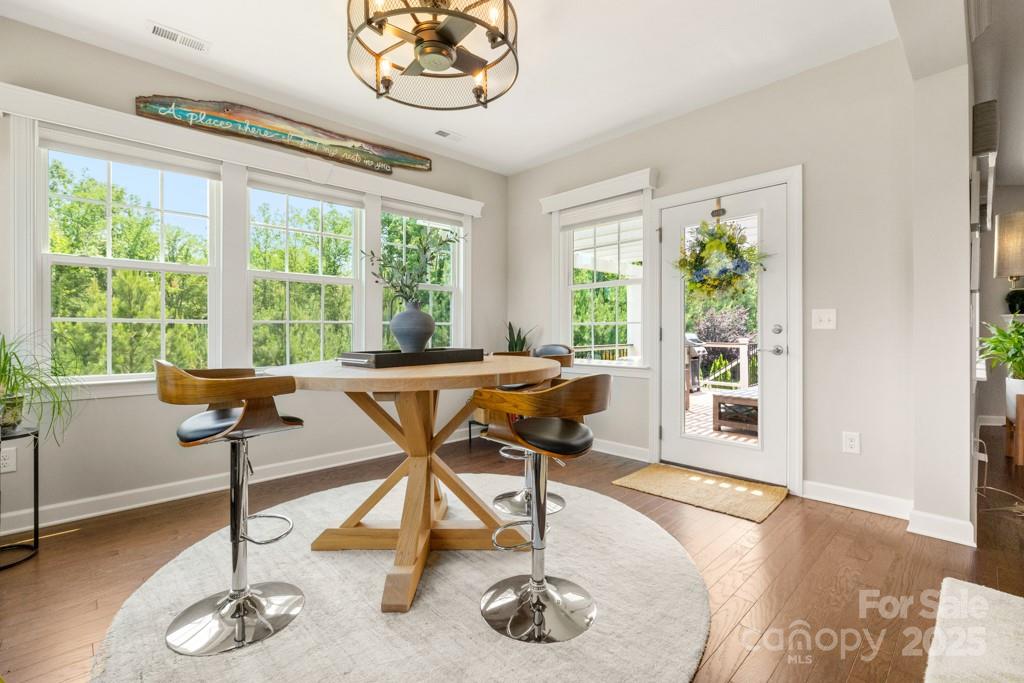 Tree Tops - Residential