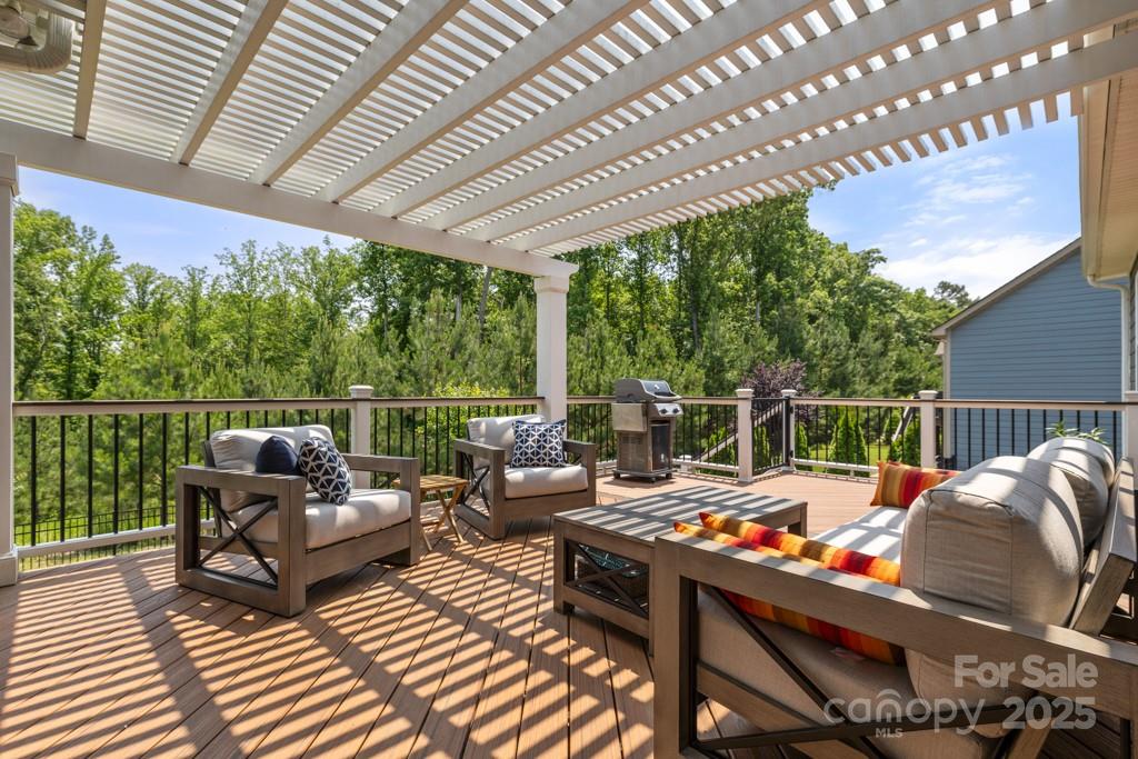 Tree Tops - Residential