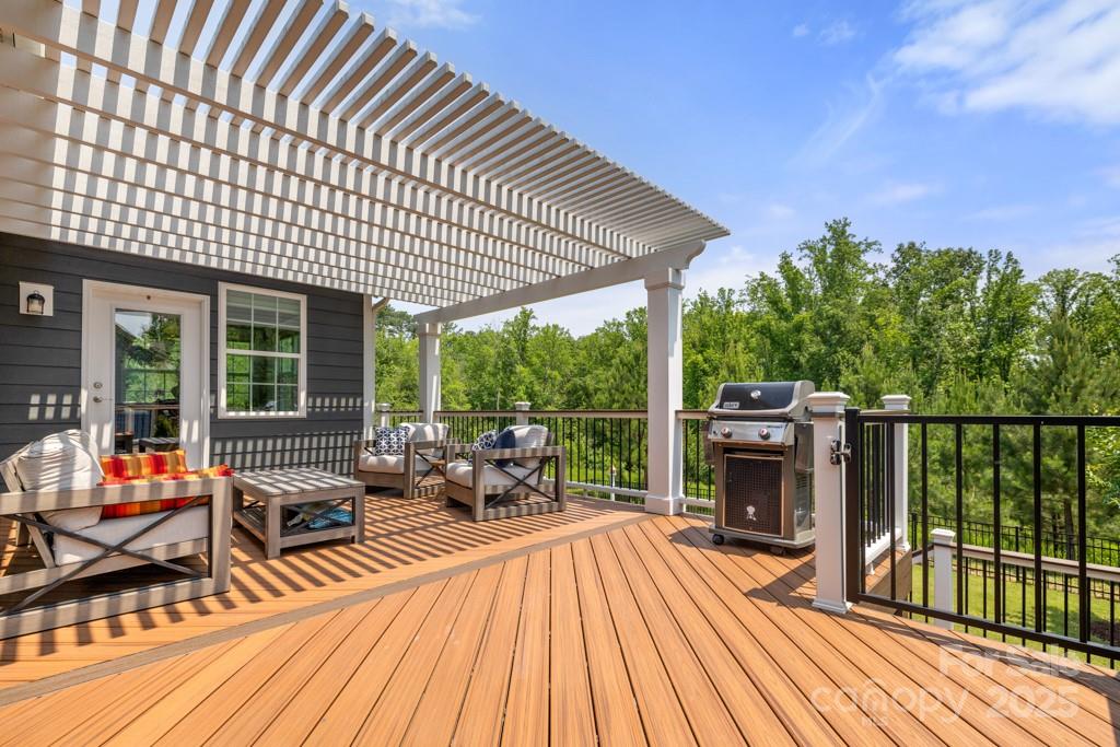 Tree Tops - Residential