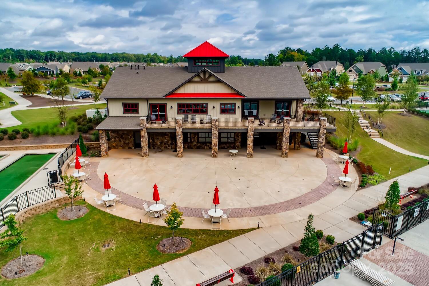 Tree Tops - Residential