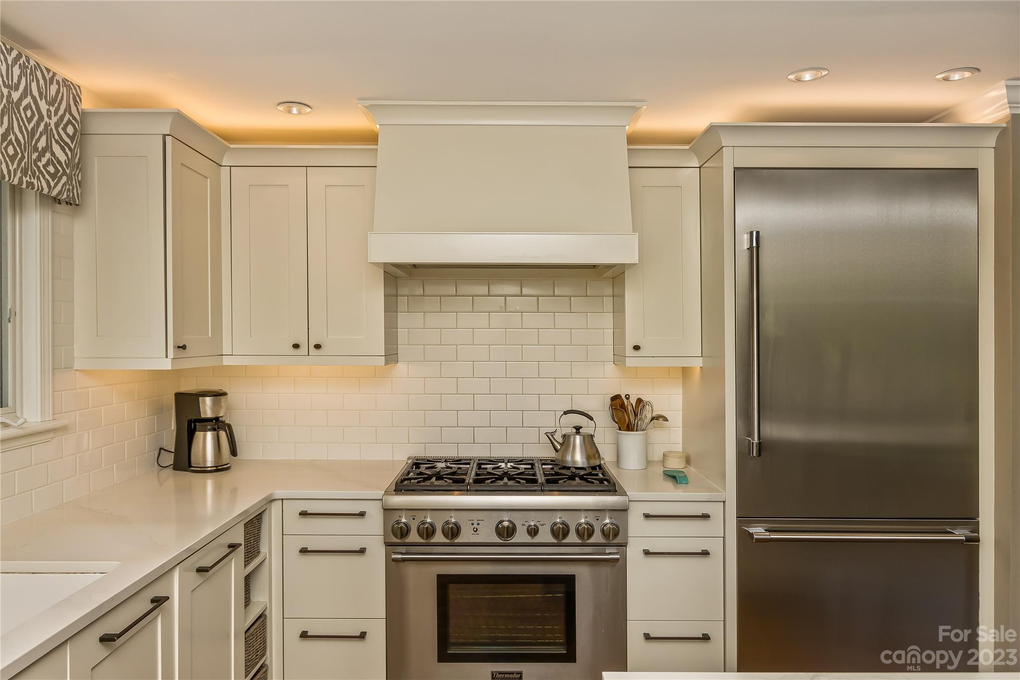 Hawthorn Hills - Residential