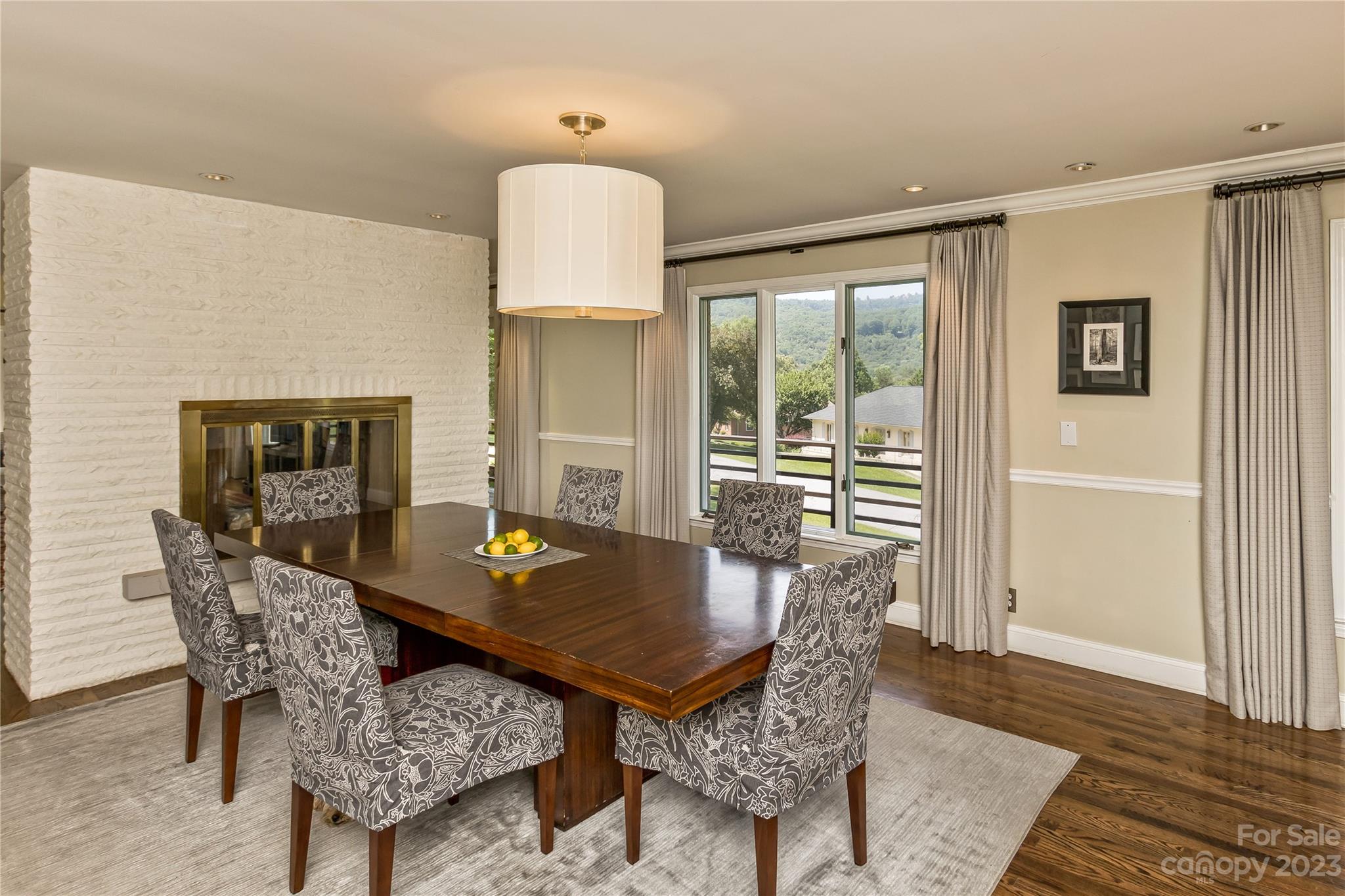 Hawthorn Hills - Residential