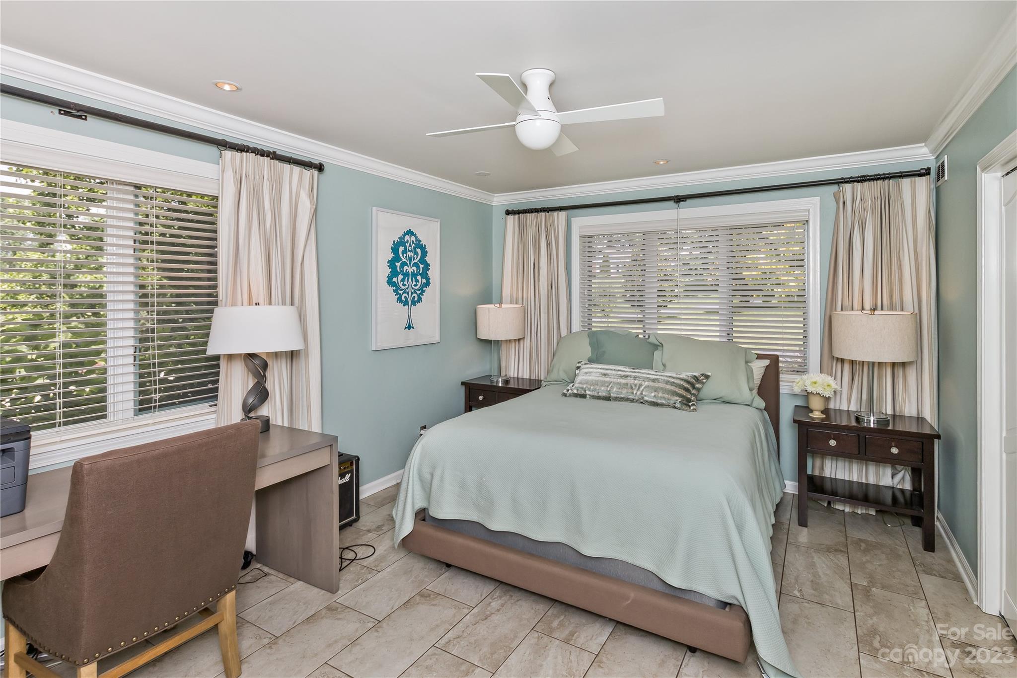 Hawthorn Hills - Residential