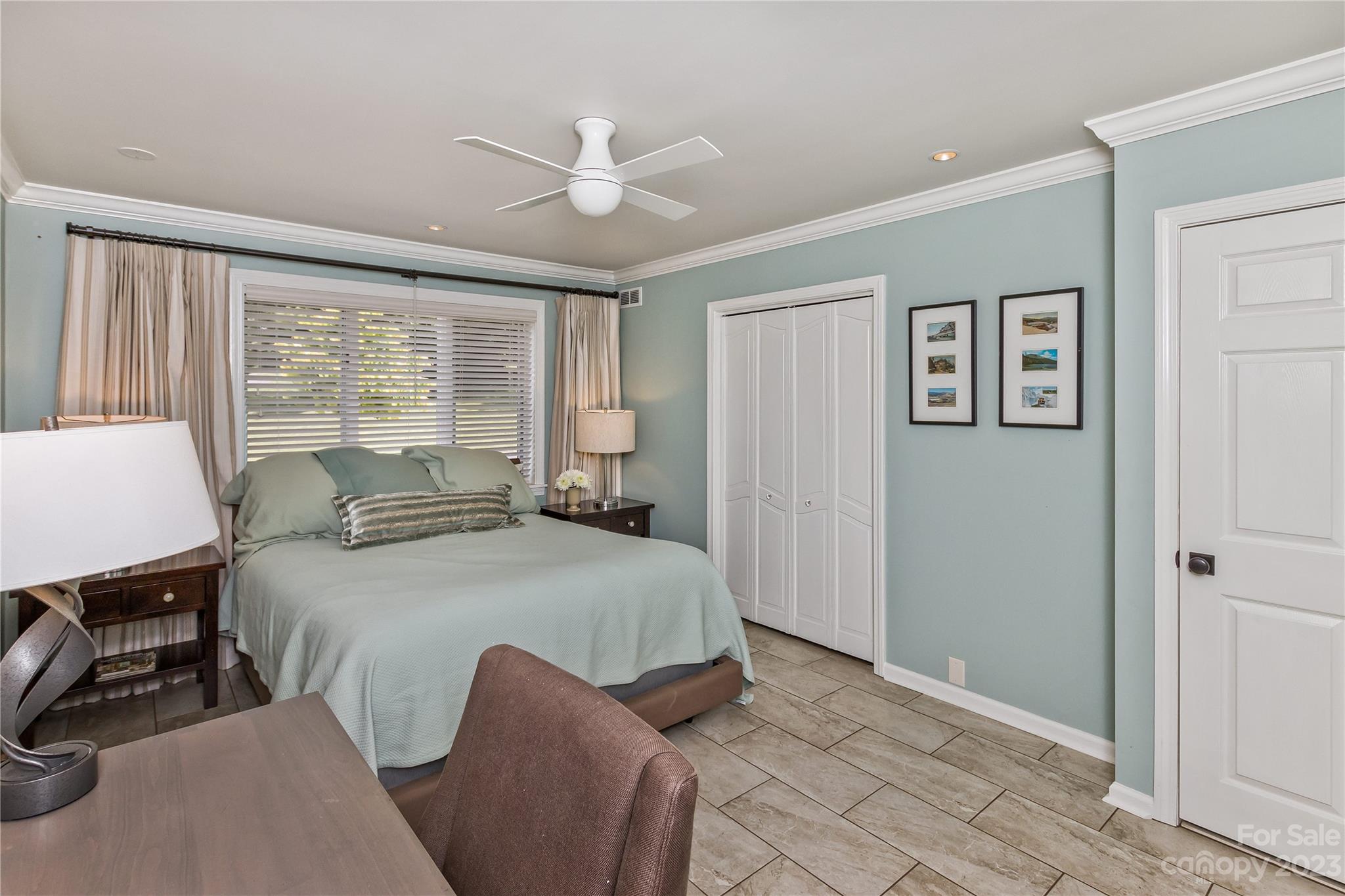 Hawthorn Hills - Residential