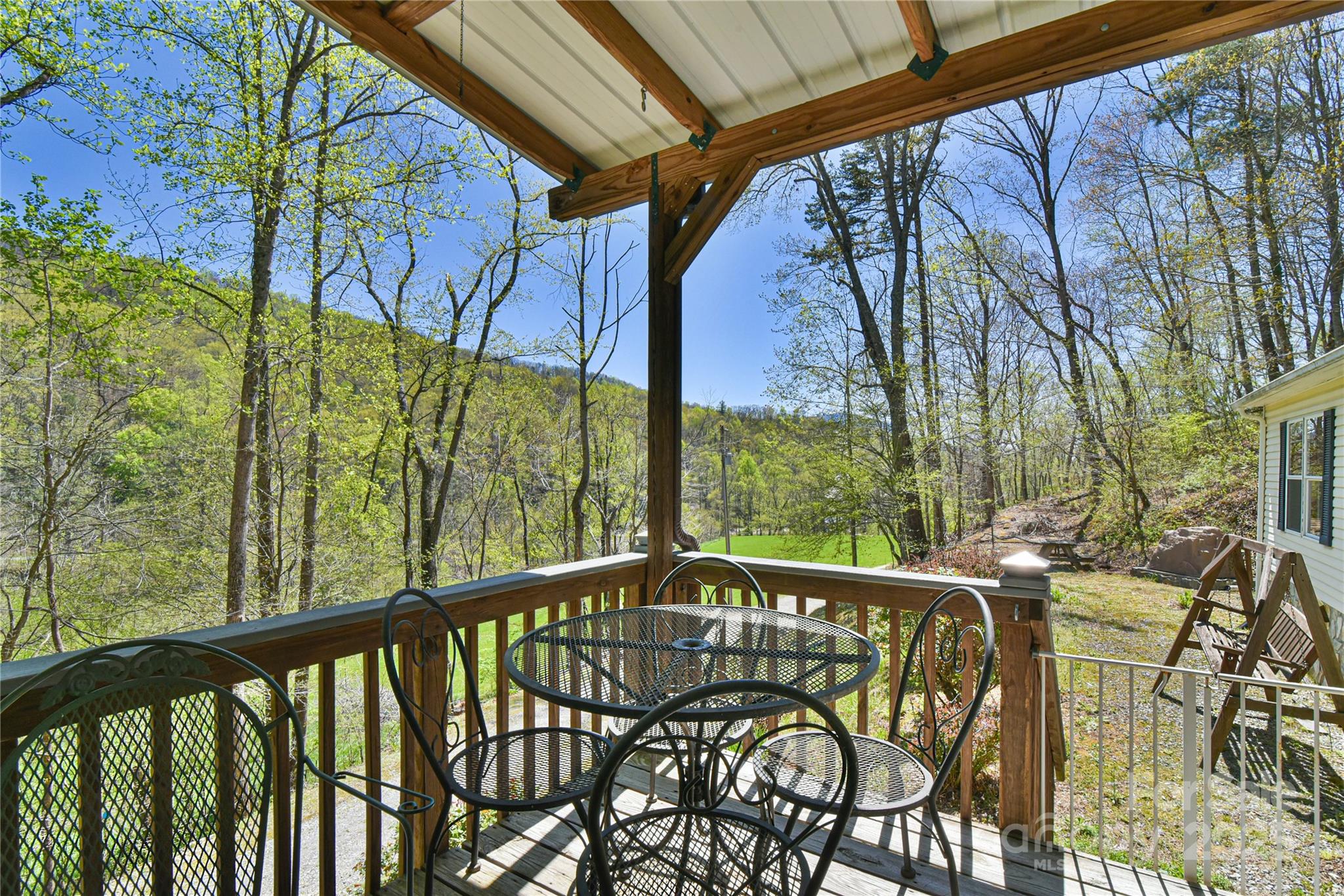 1707 Honeycutt Road