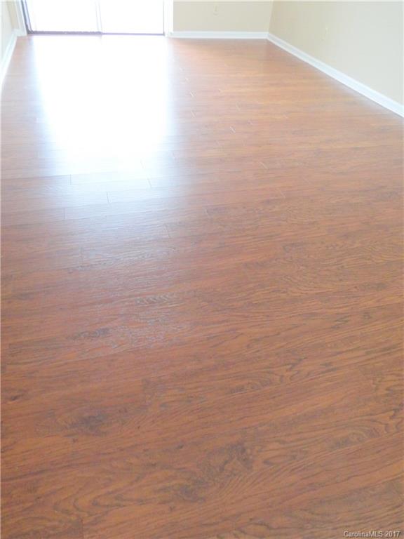 CANDLEWOOD SQUARE - Residential