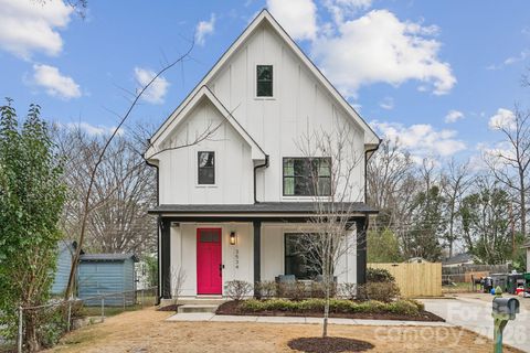 Photo of 3534 Simmons Street, Charlotte, NC 28208 (MLS # 4335509)