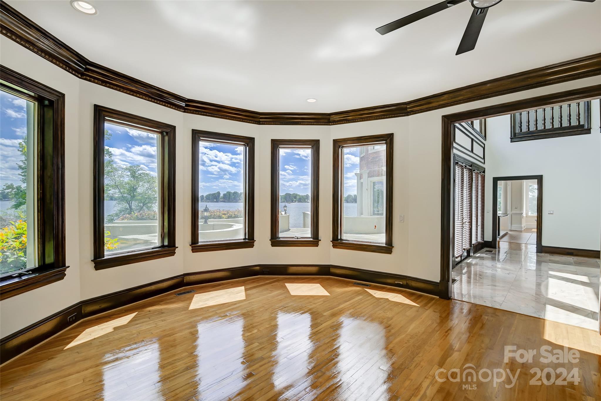 Pine Knoll - Residential