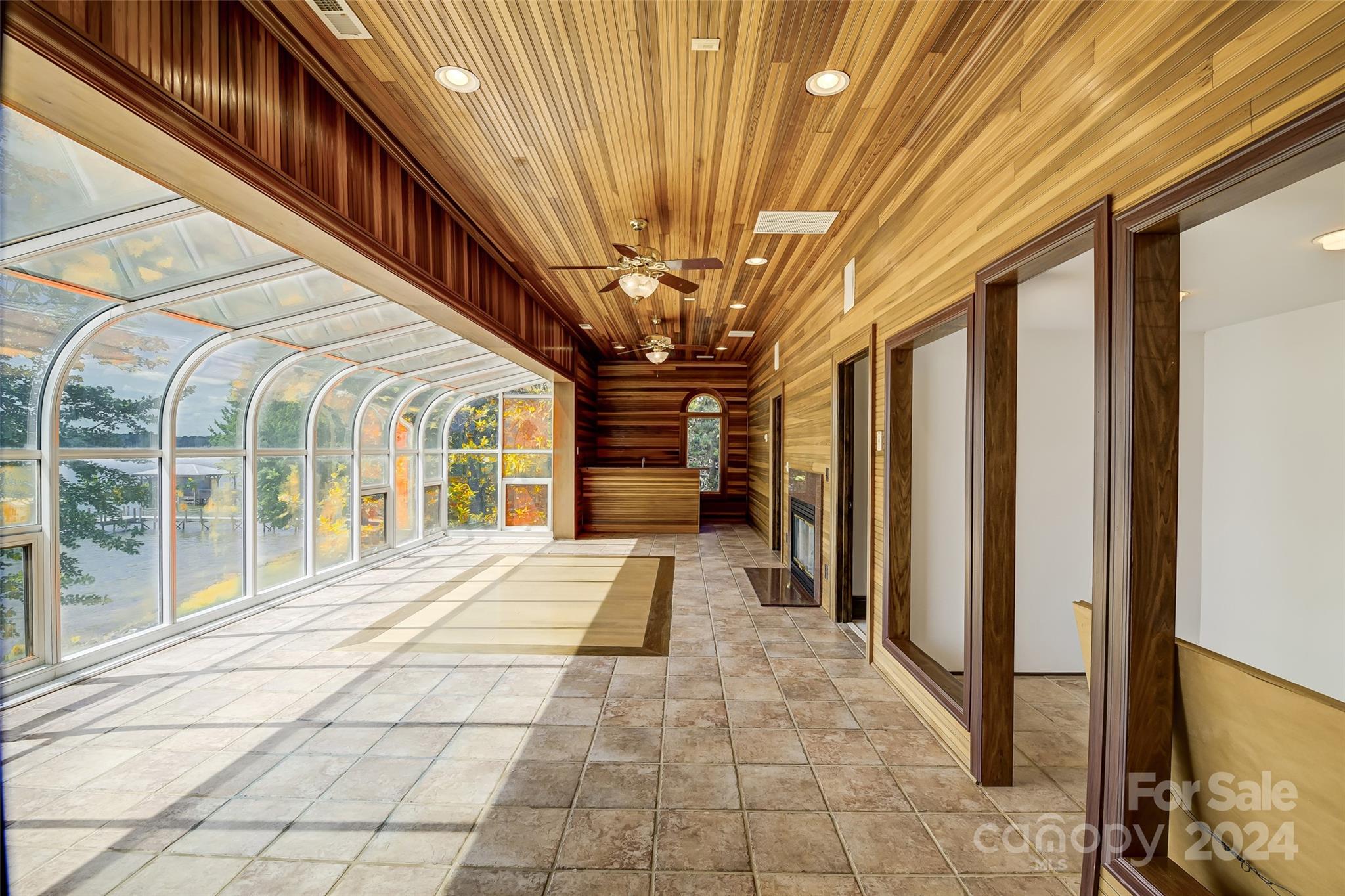 Pine Knoll - Residential