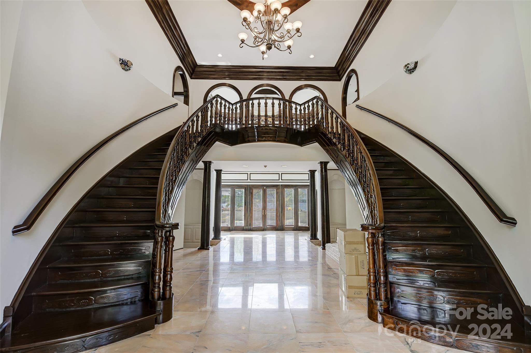 Pine Knoll - Residential