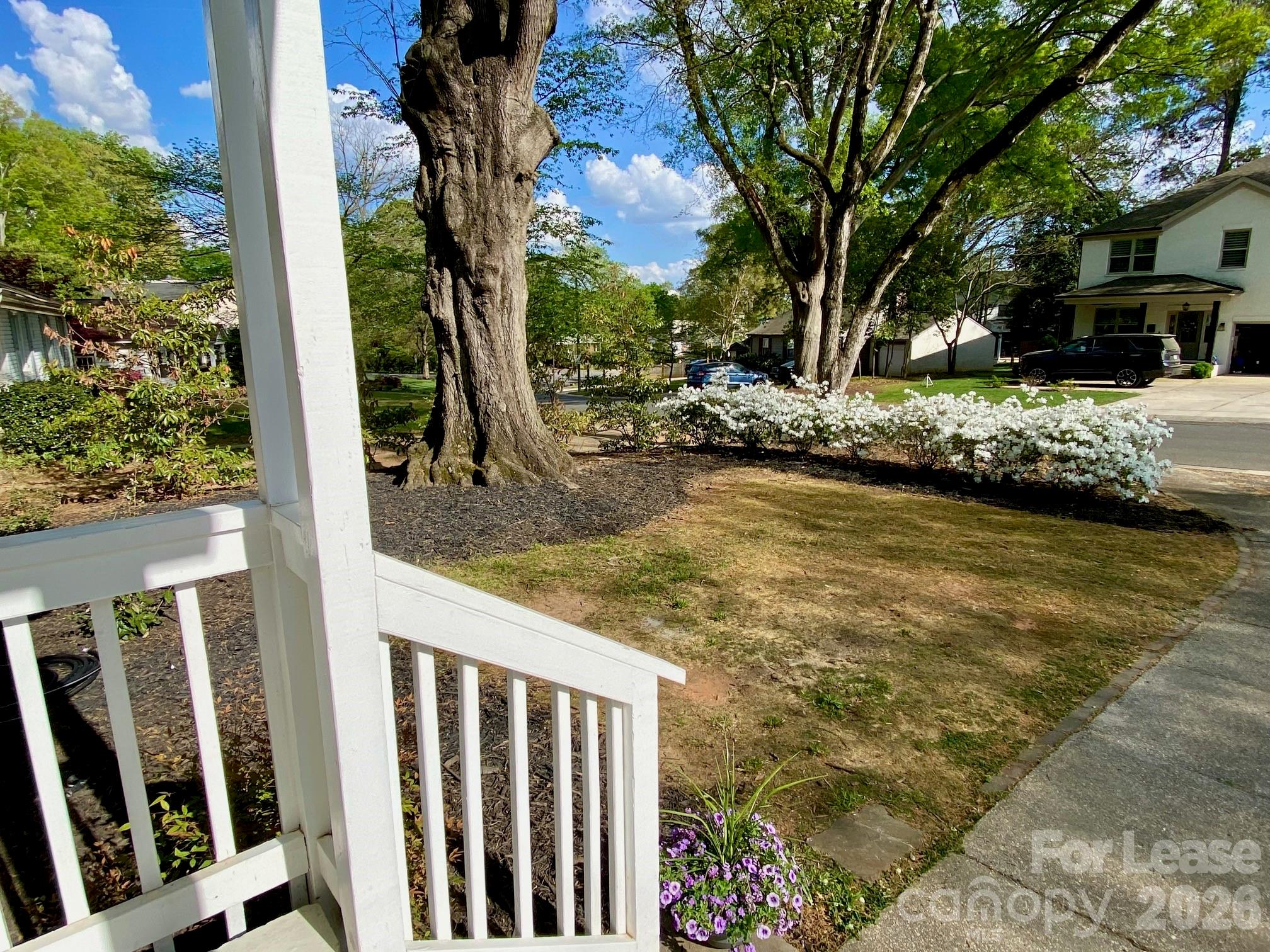 1417 Cortland Road W