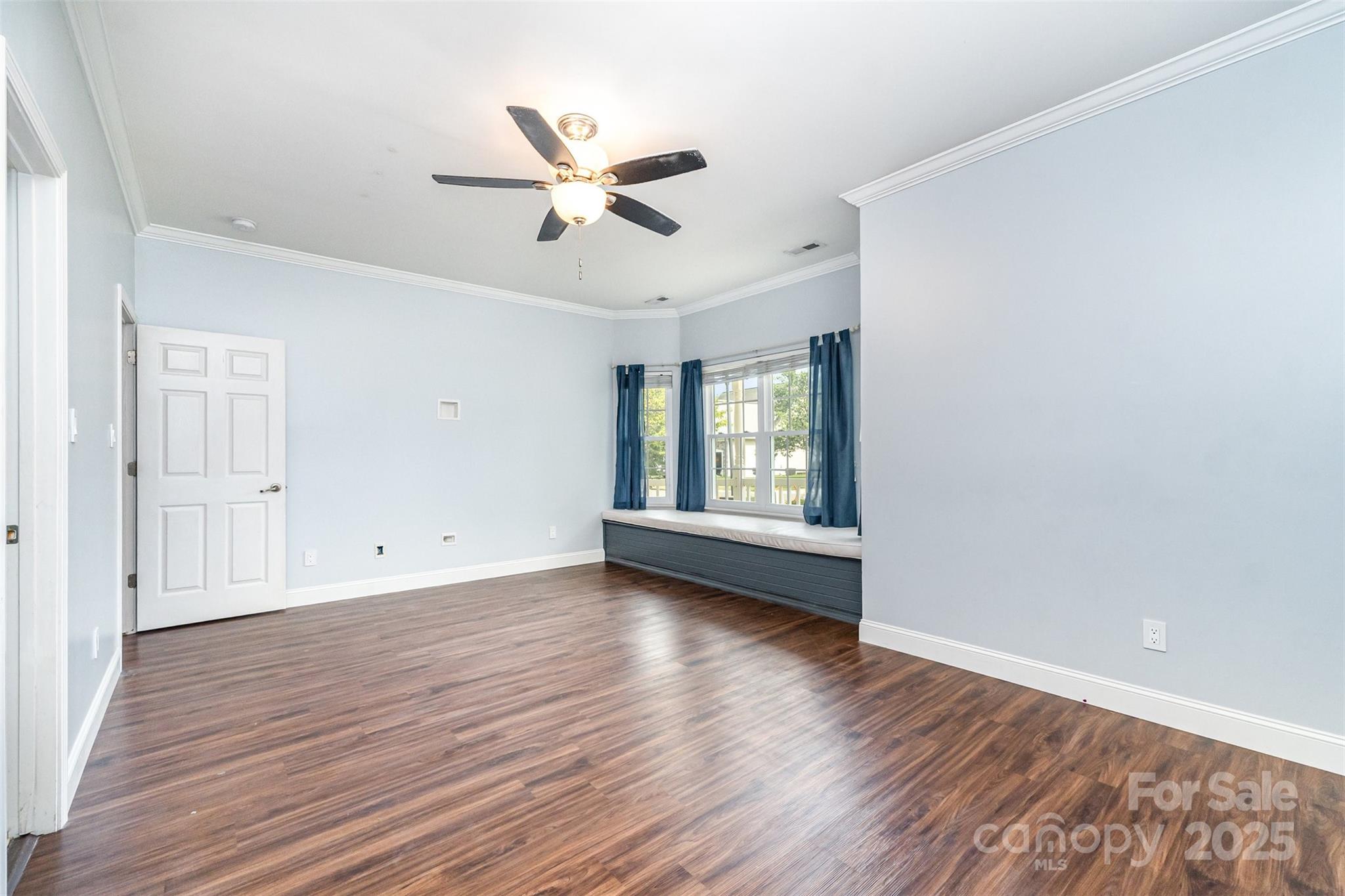 Oakstone - Residential