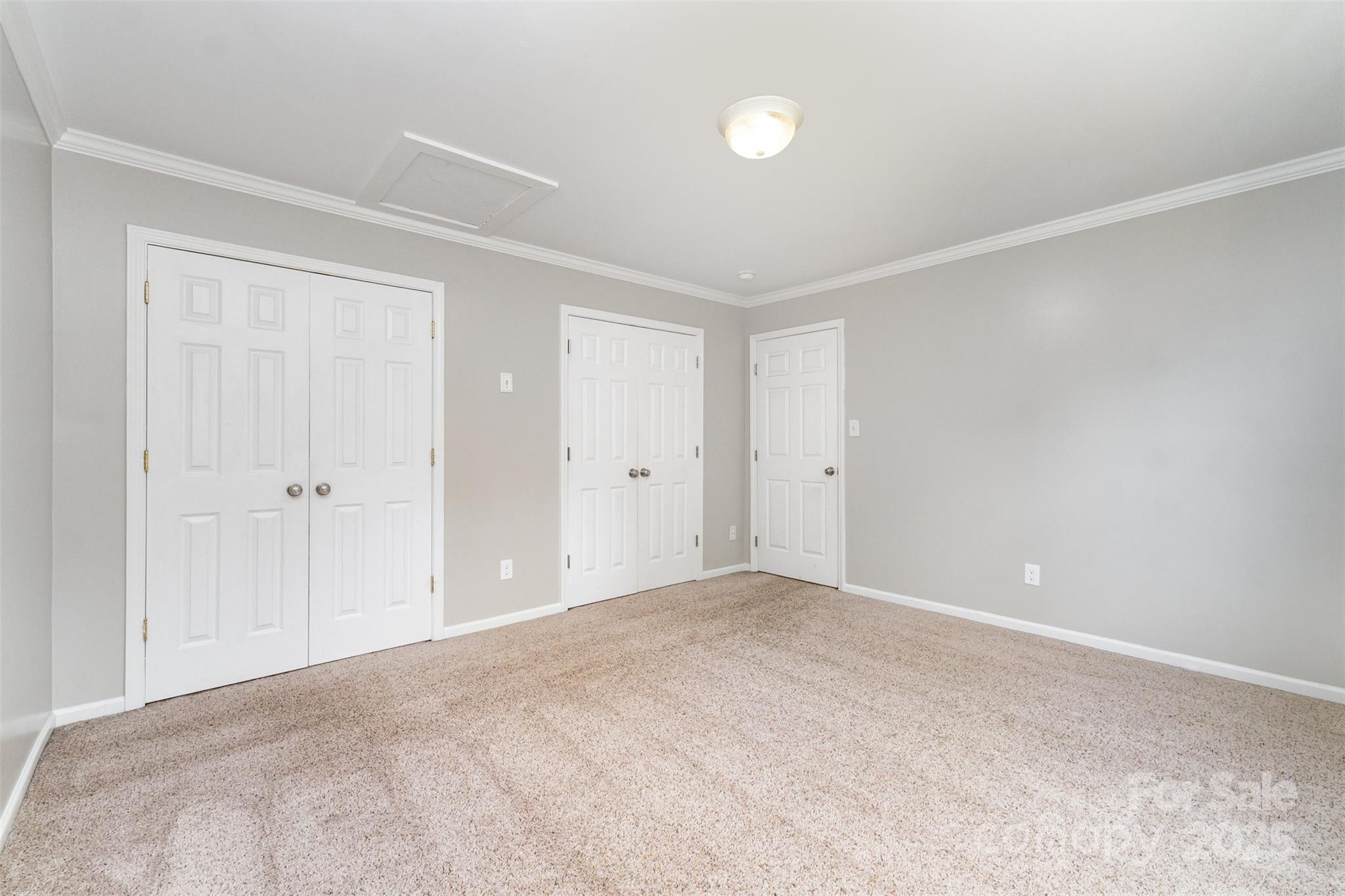 Oakstone - Residential