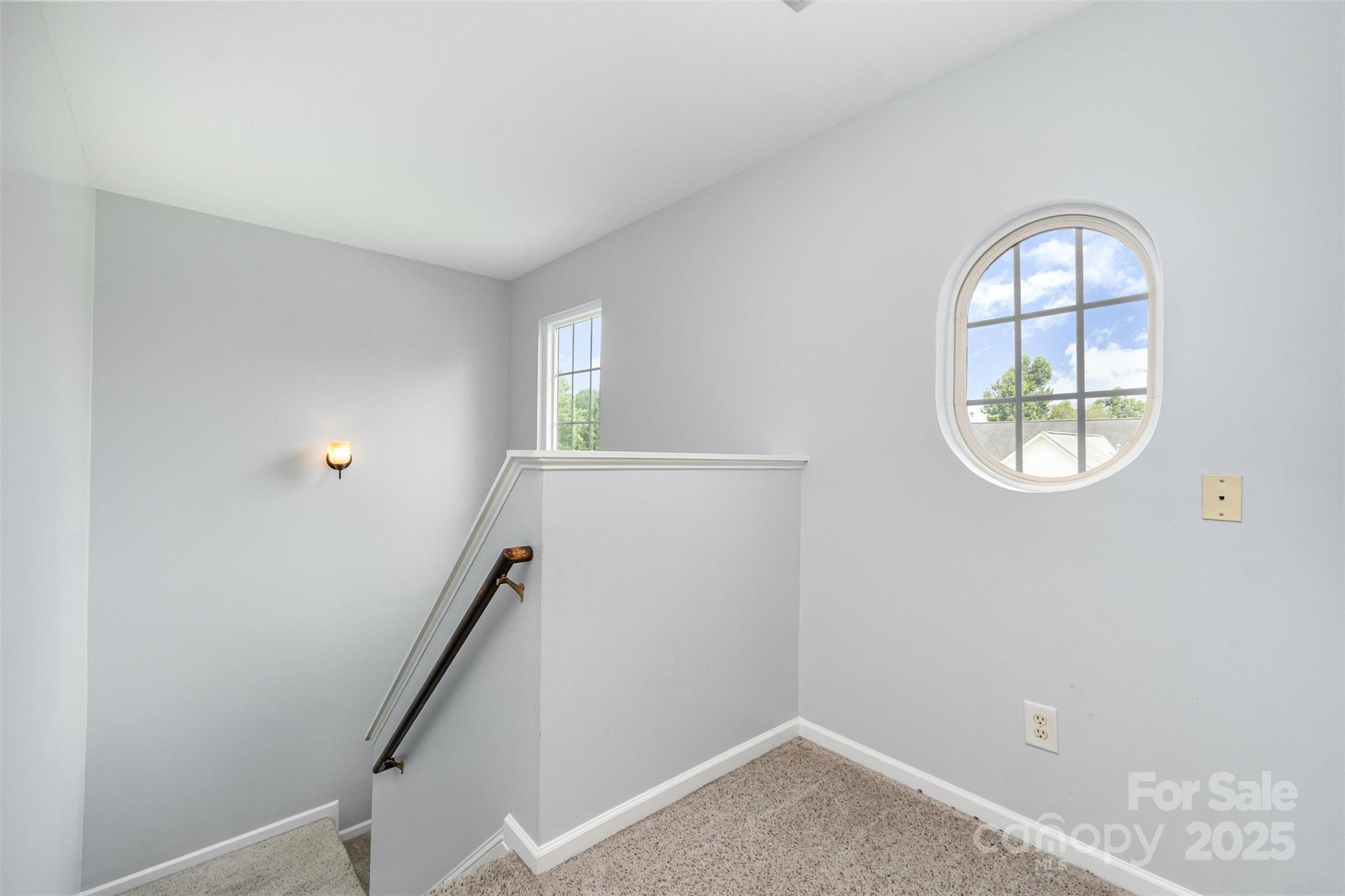 Oakstone - Residential