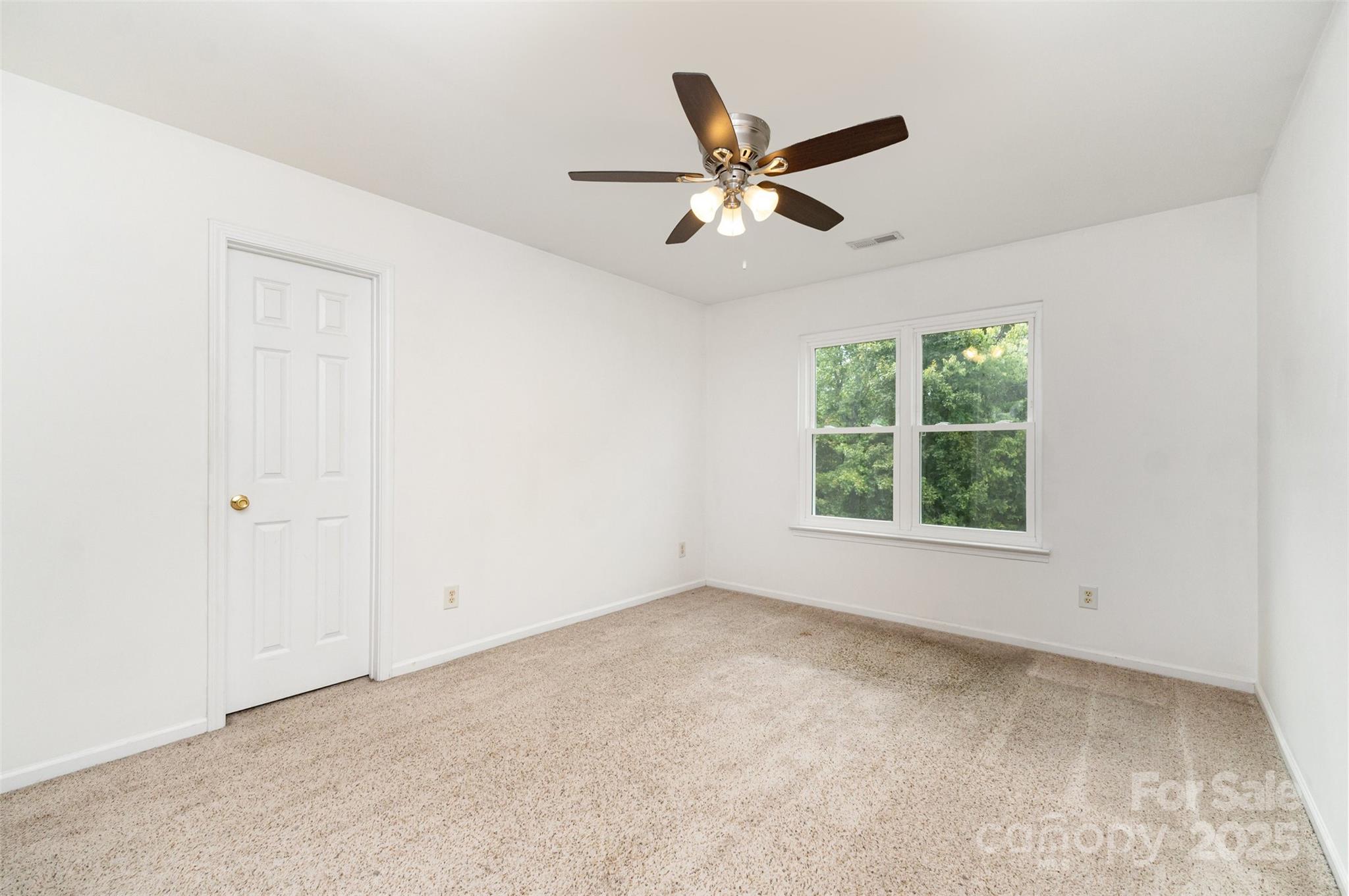 Oakstone - Residential