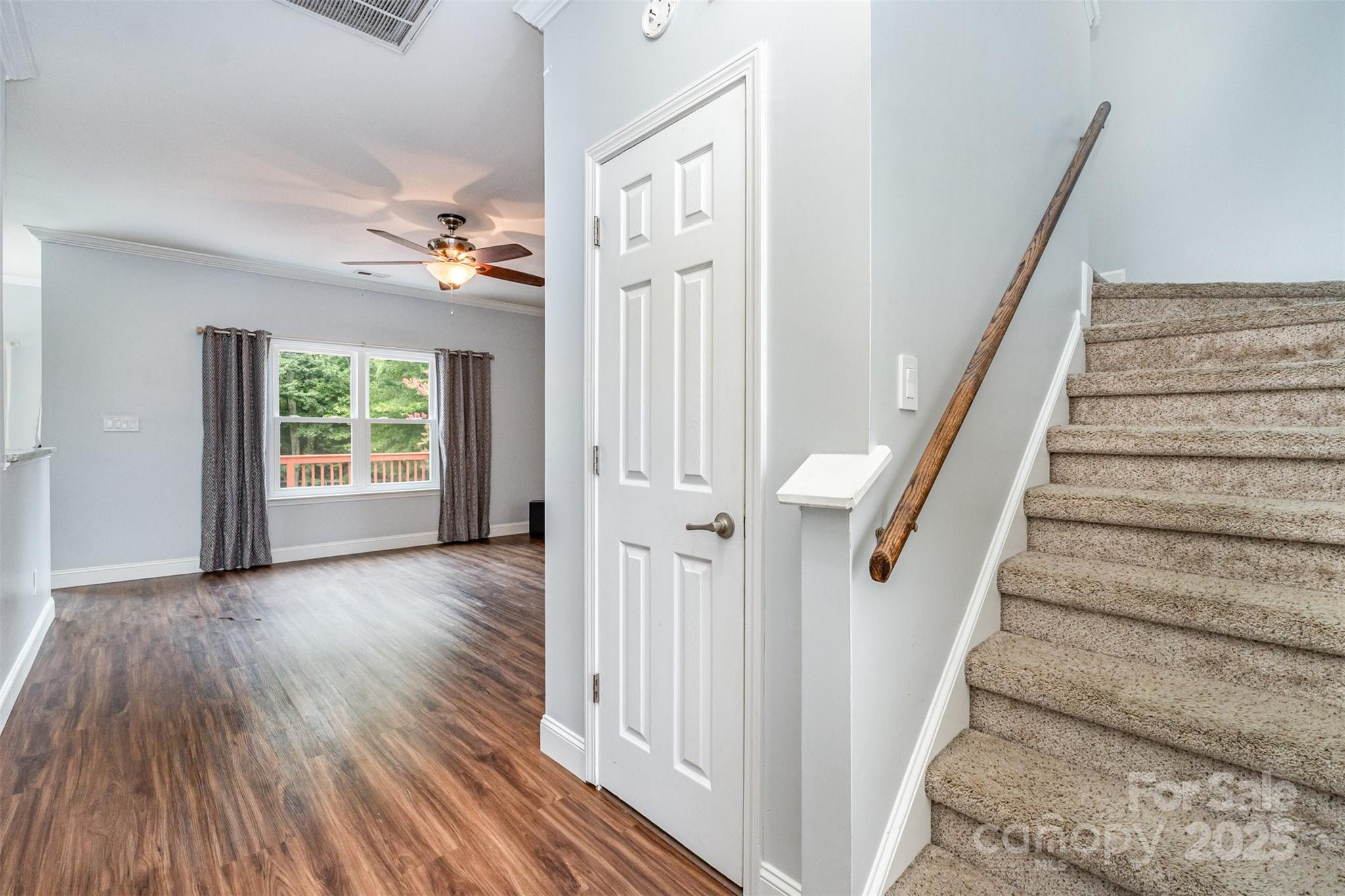 Oakstone - Residential