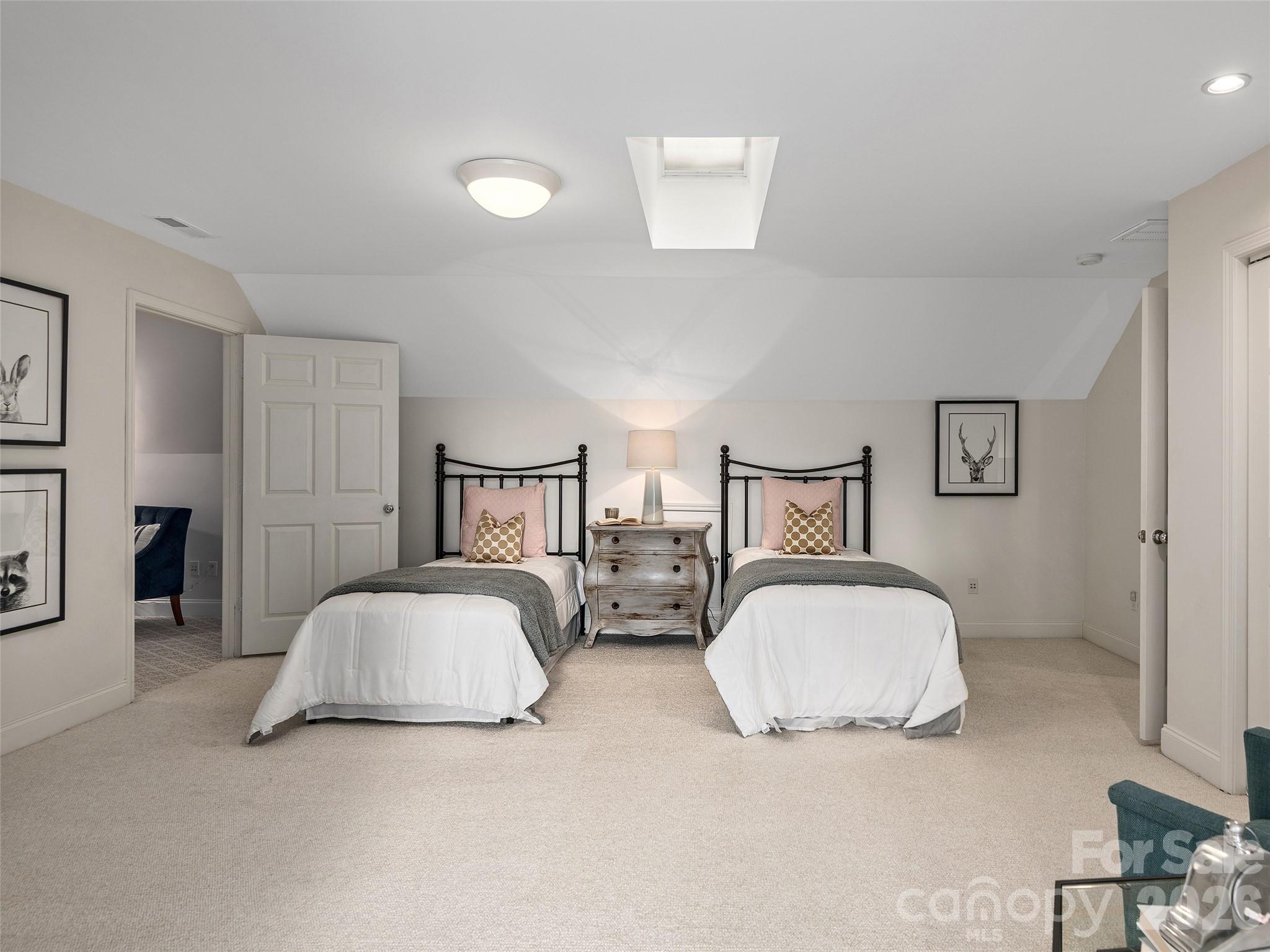 Hills Of Beaverdam - Residential