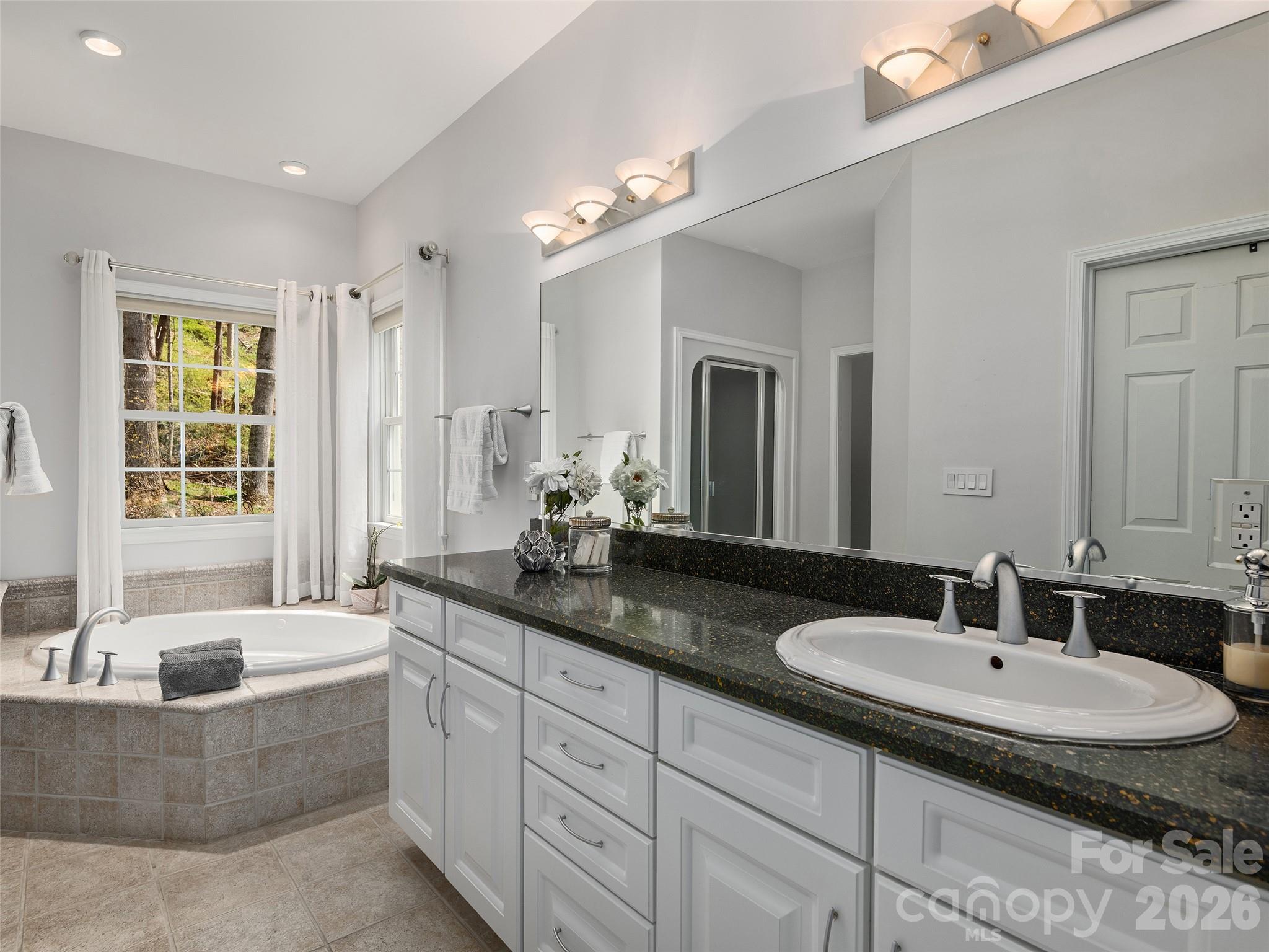 Hills Of Beaverdam - Residential