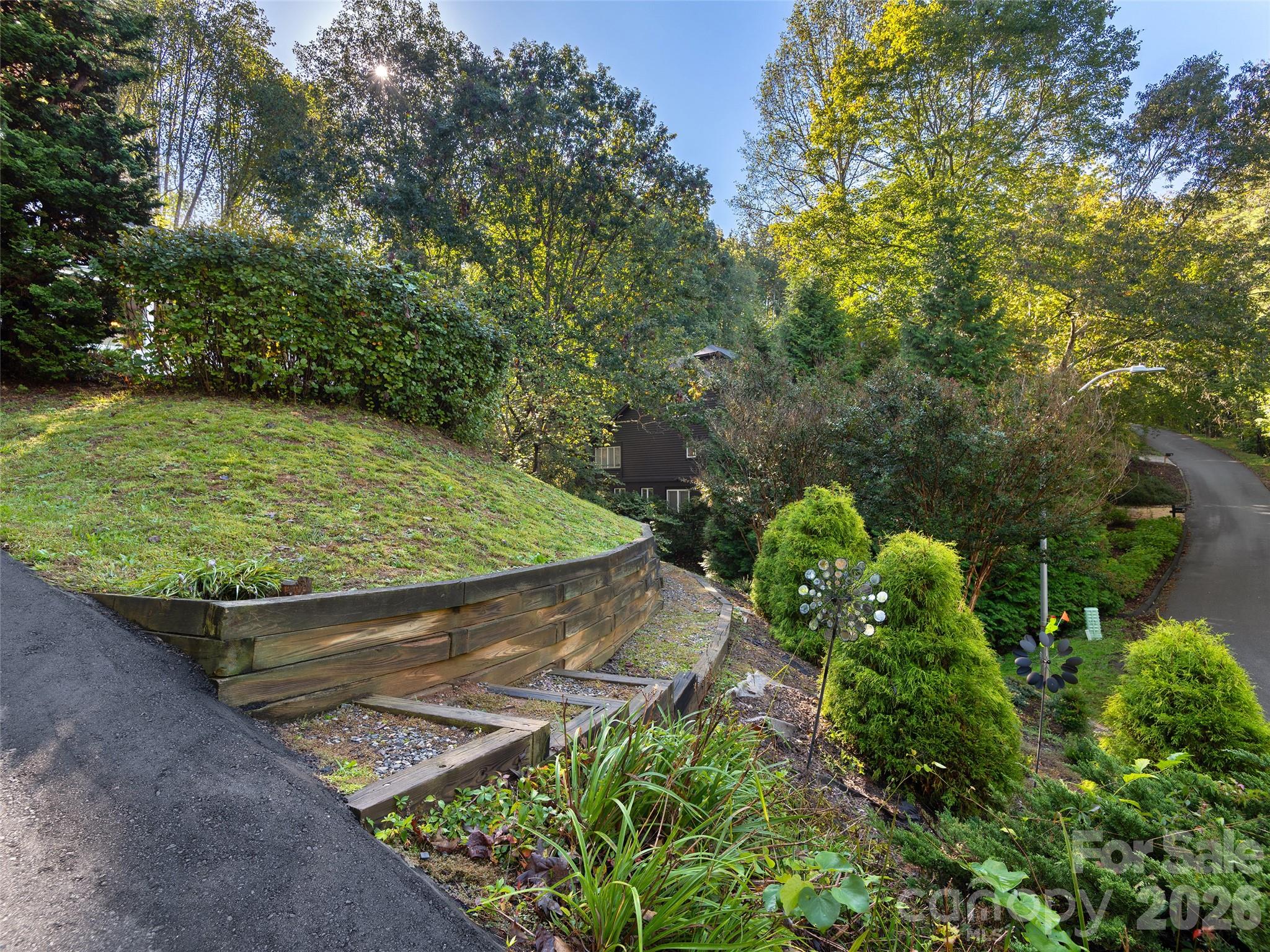 Hills Of Beaverdam - Residential