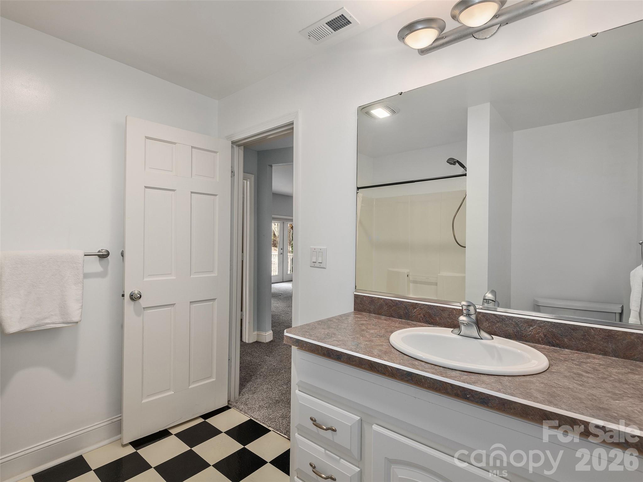 Hills Of Beaverdam - Residential