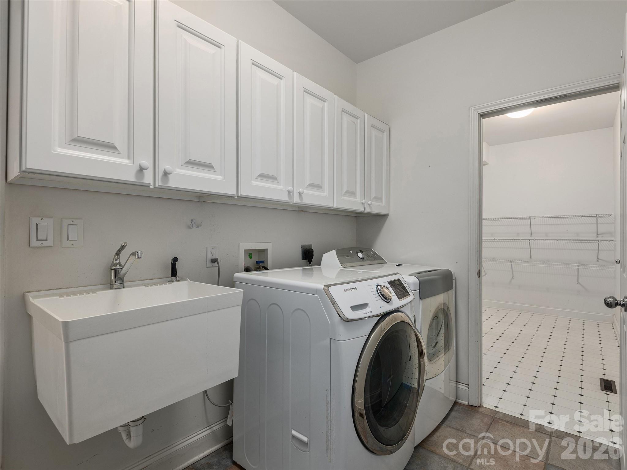 Hills Of Beaverdam - Residential