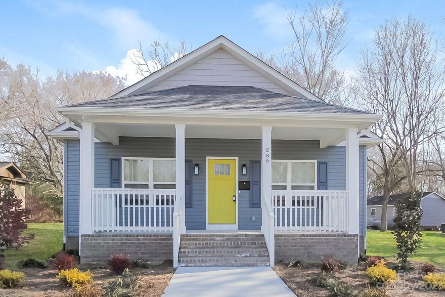 Feel right at home in this 3 bedroom, 2 bathroom home, move-in ready for new residents. A charming front porch greets you as you approach the front door. Once inside, you will be greeted by an abundance of natural light as it embraces the comfortable living space. Venture to the sunny kitchen to find an ideal place to harness your inner chef, including matching appliances, ample cabinet space, and a breakfast bar for additional seating. The primary bedroom will be your private oasis, featuring a sizable closet and an en suite bathroom. Unwind after a long day on the patio overlooking the lush landscaping in the backyard. Make this home yours! 

Deposit determined by credit score. Applicant to verify school. Renter insurance is required. Landscaping and pest control are Tenant responsibilities. The property allows self-guided viewing without an appointment.
