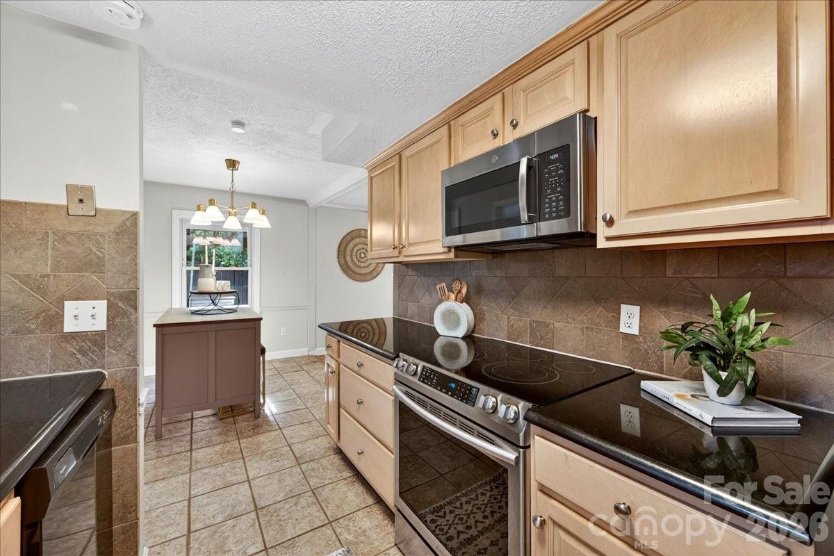 Beverly Woods - Residential
