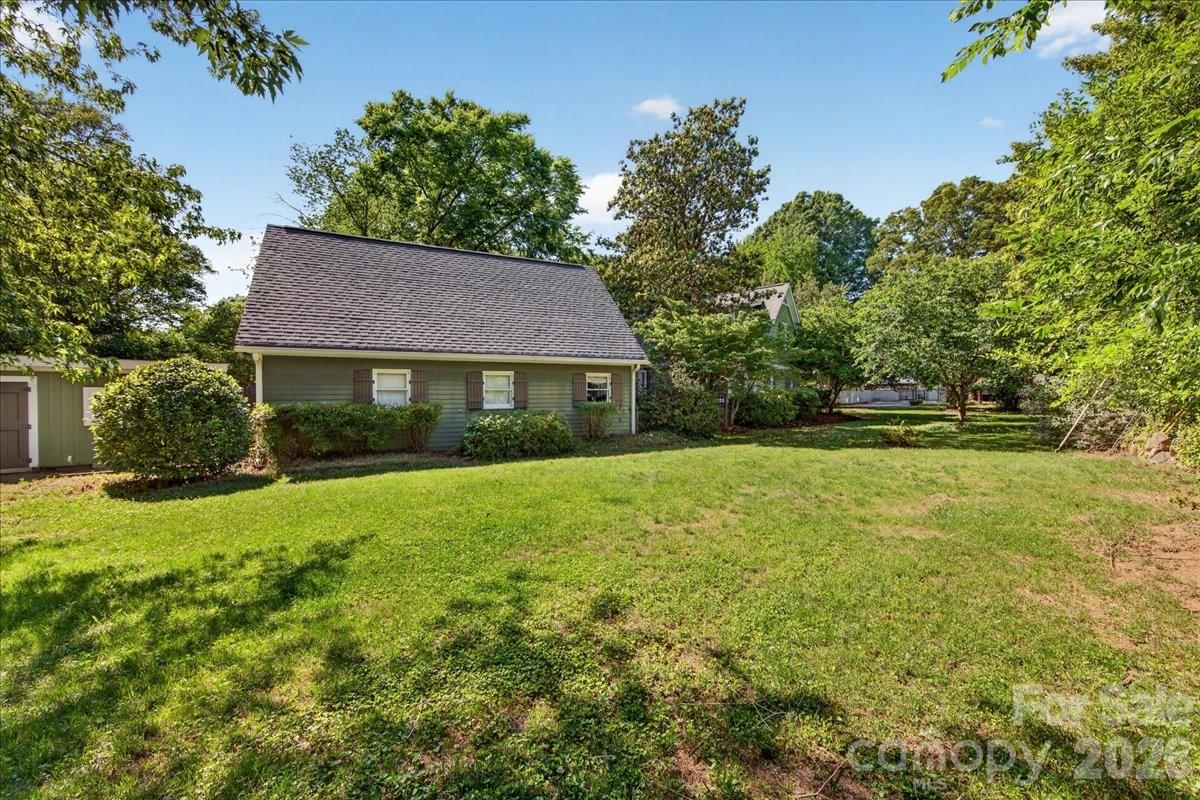 Beverly Woods - Residential