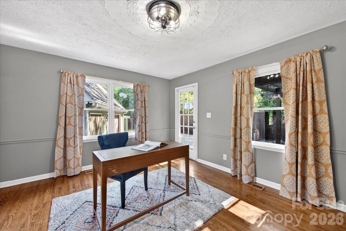 Beverly Woods - Residential