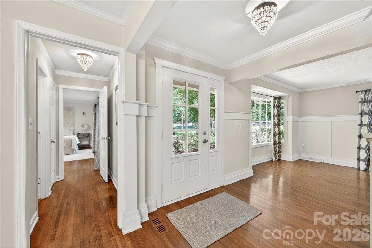 Beverly Woods - Residential