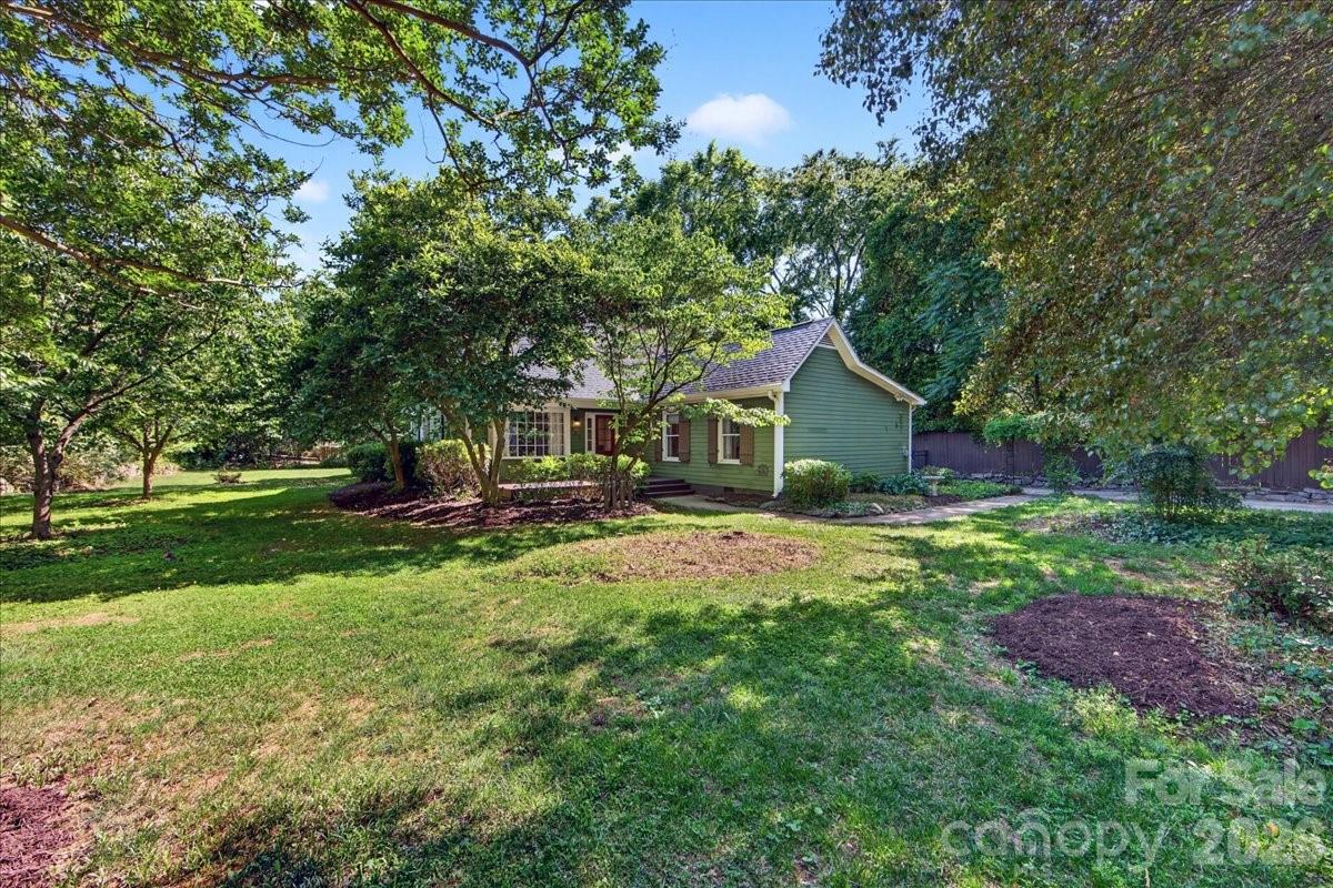 Beverly Woods - Residential