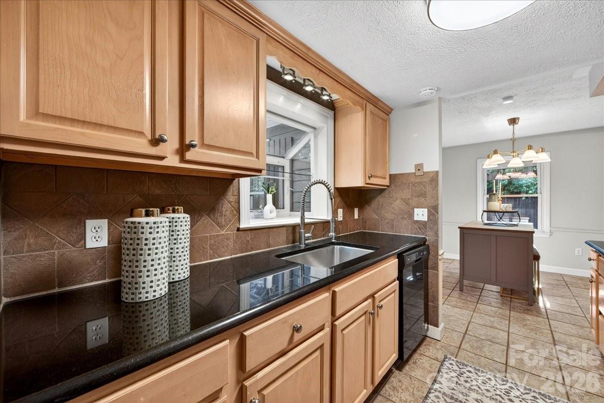 Beverly Woods - Residential
