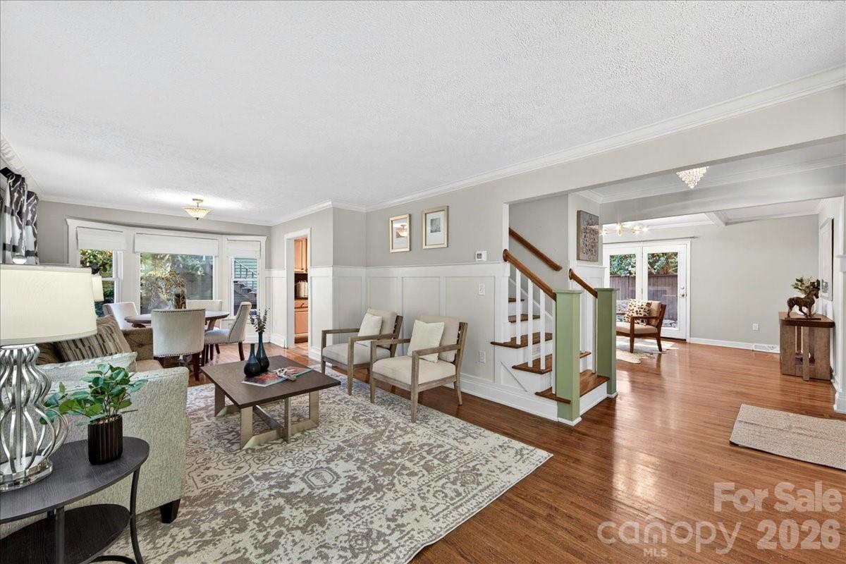 Beverly Woods - Residential