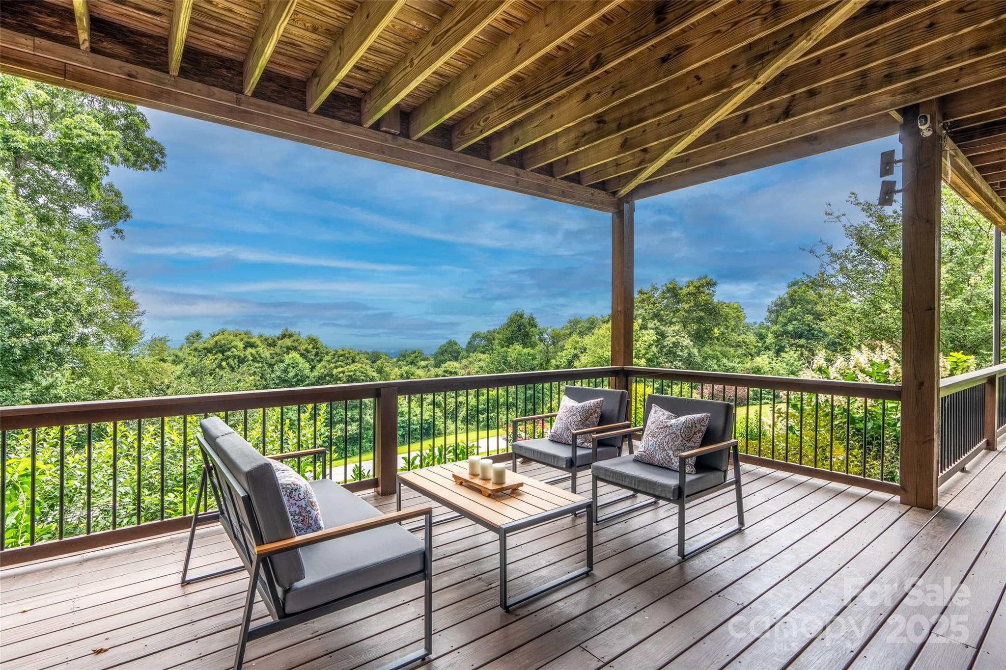 Grand Highlands at Bearwallow - Residential