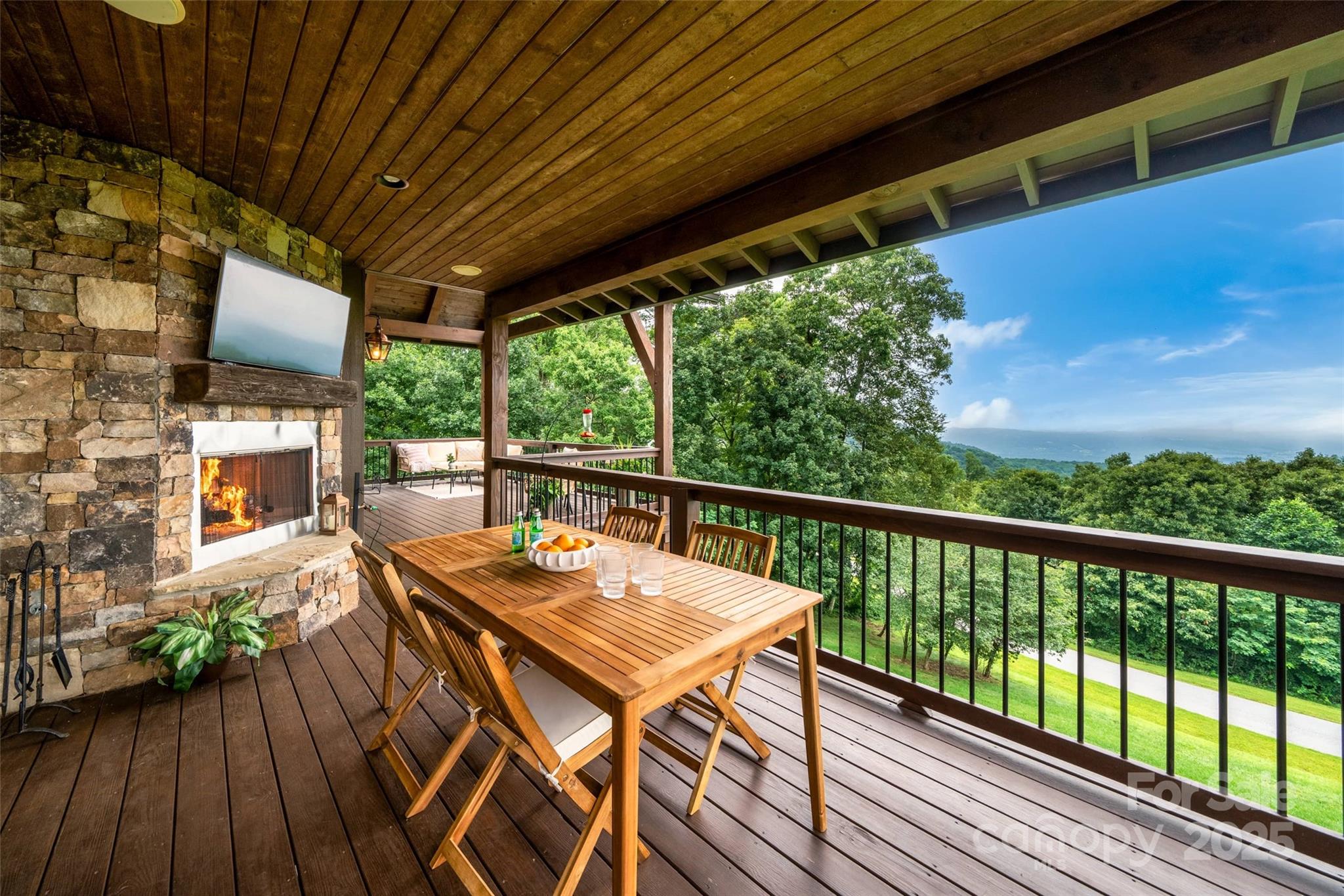 Grand Highlands at Bearwallow - Residential