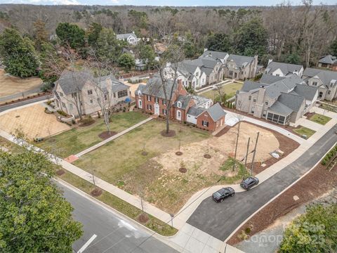 2338 Mecklenburg Avenue Charlotte NC 28205